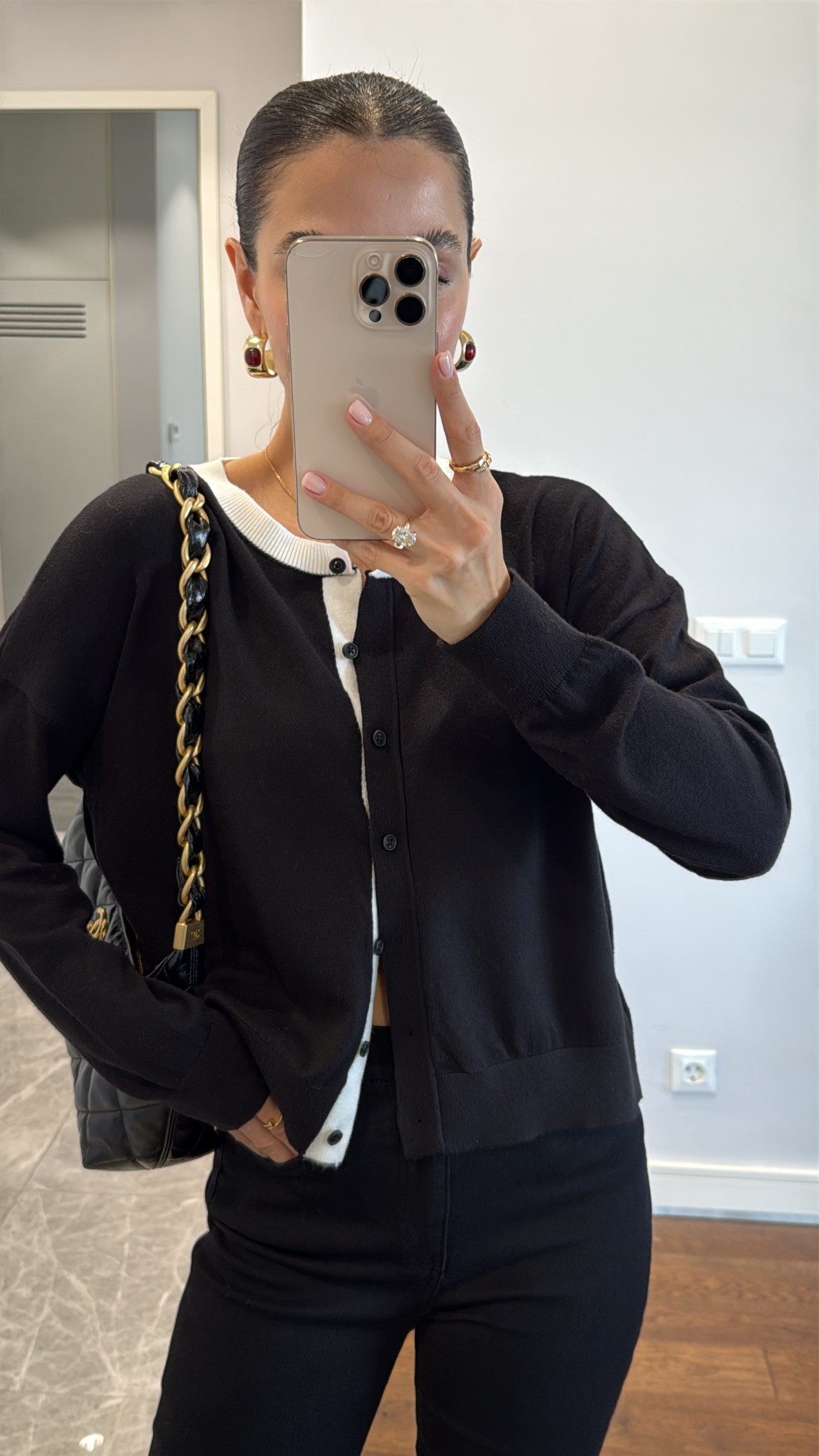 YAKA DETAYLI OVERSİZE HIRKA