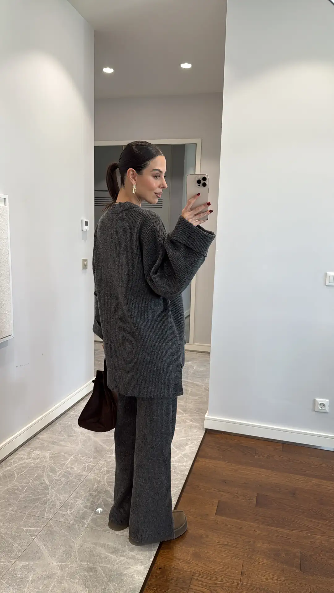 KNITWEAR FABRIC SWEATER PANTS SET