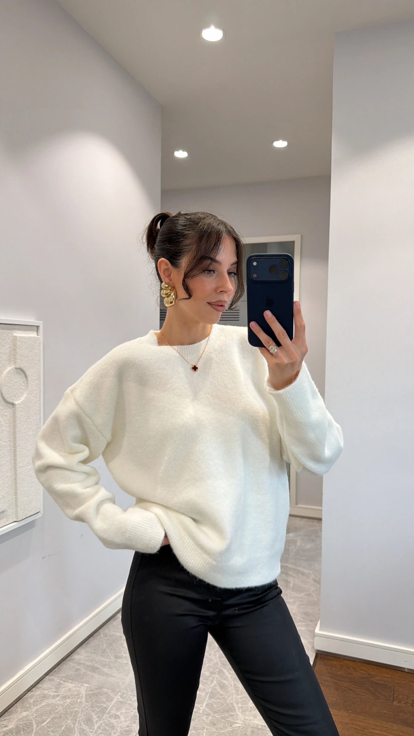 BİSİKLET YAKA YUMUŞAK DOKULU TRİKO KAZAK - EKRU