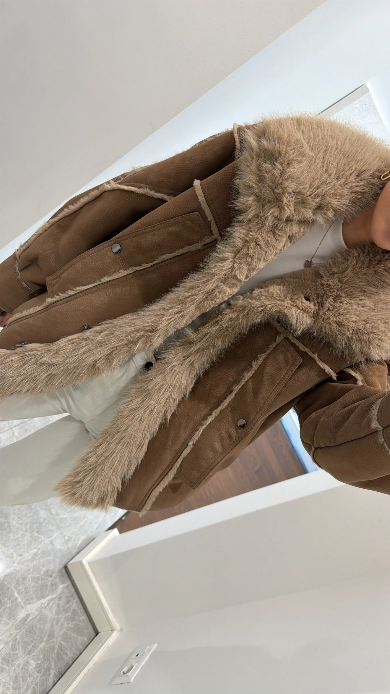 KAHVE KÜRK YAKALI MONT 