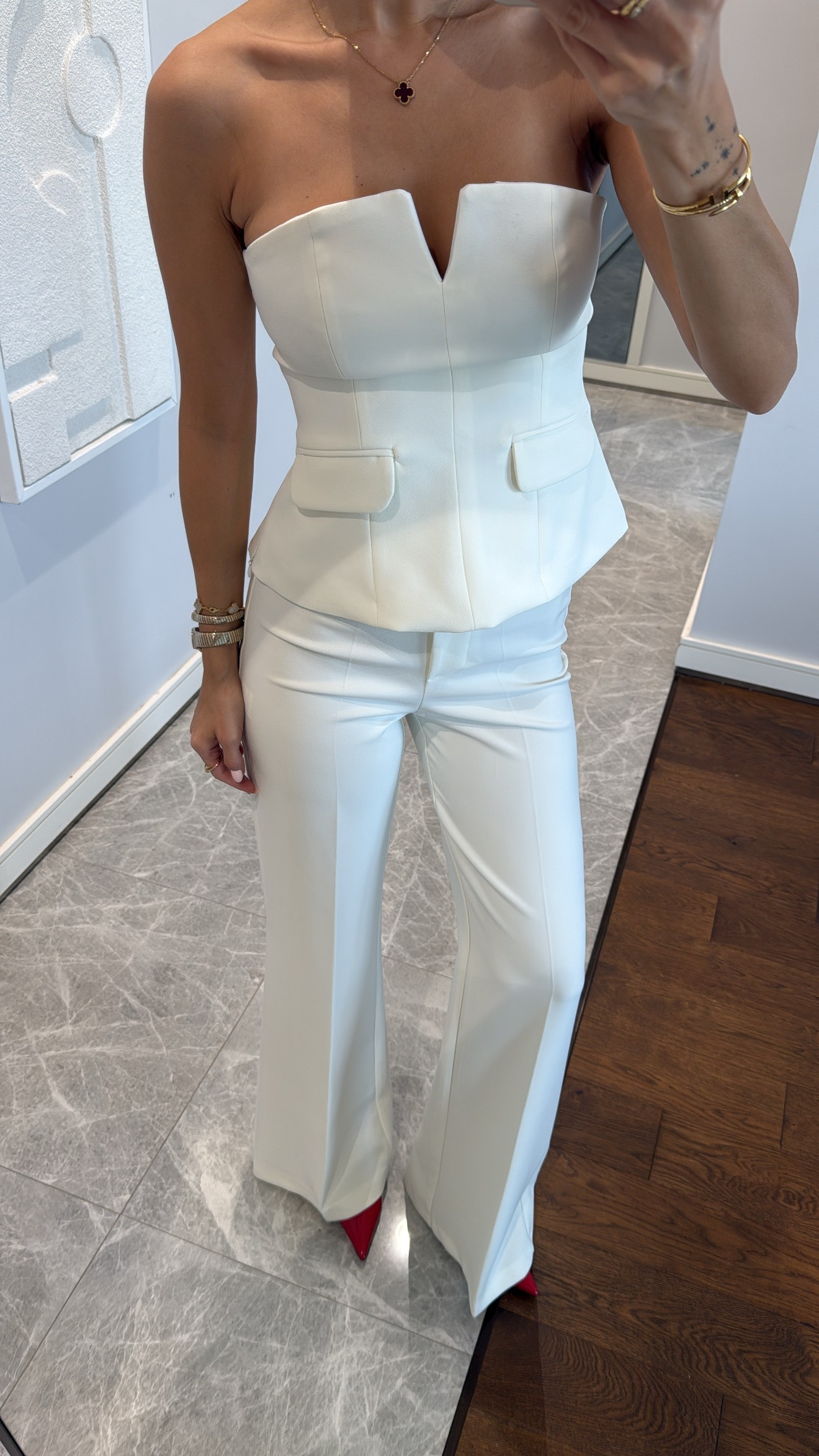 STRAPLEZ PEPLUM TAKIM