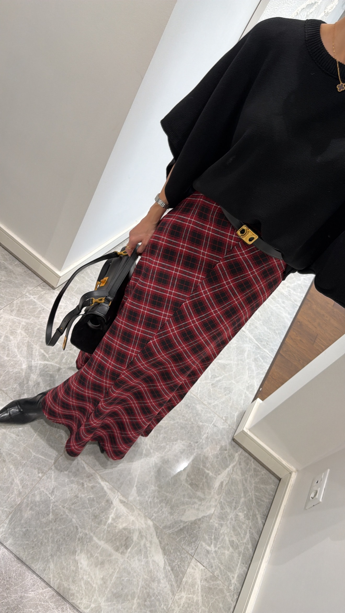 KIRMIZI EKOSE UZUN ETEK 