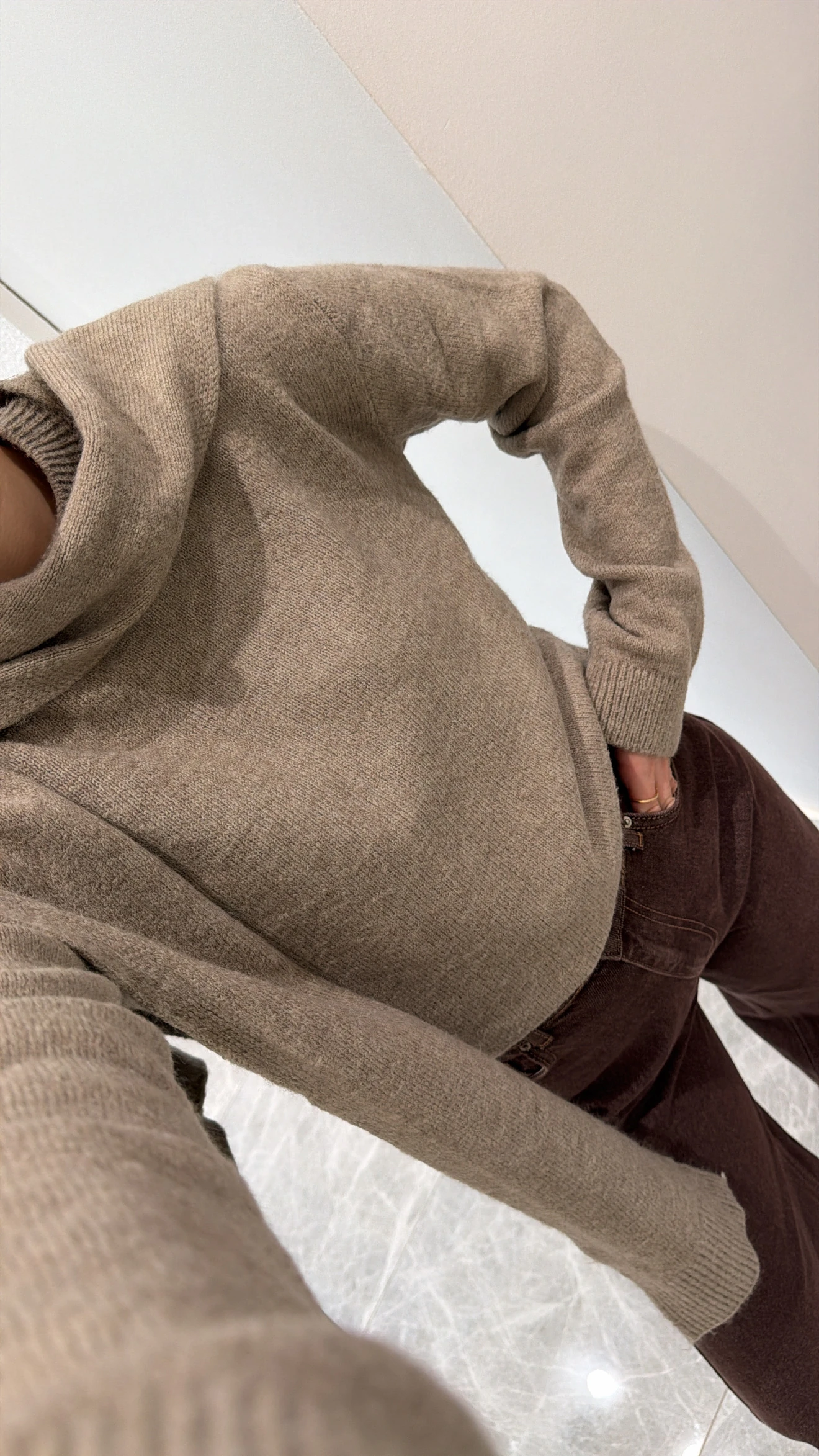 ŞAL DETAYLI TRİKO KAZAK