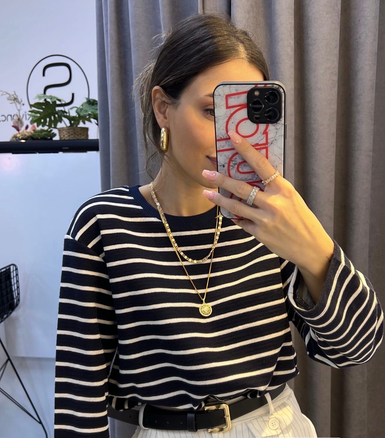 Beyaz lacivert çizgili triko sweatshirt