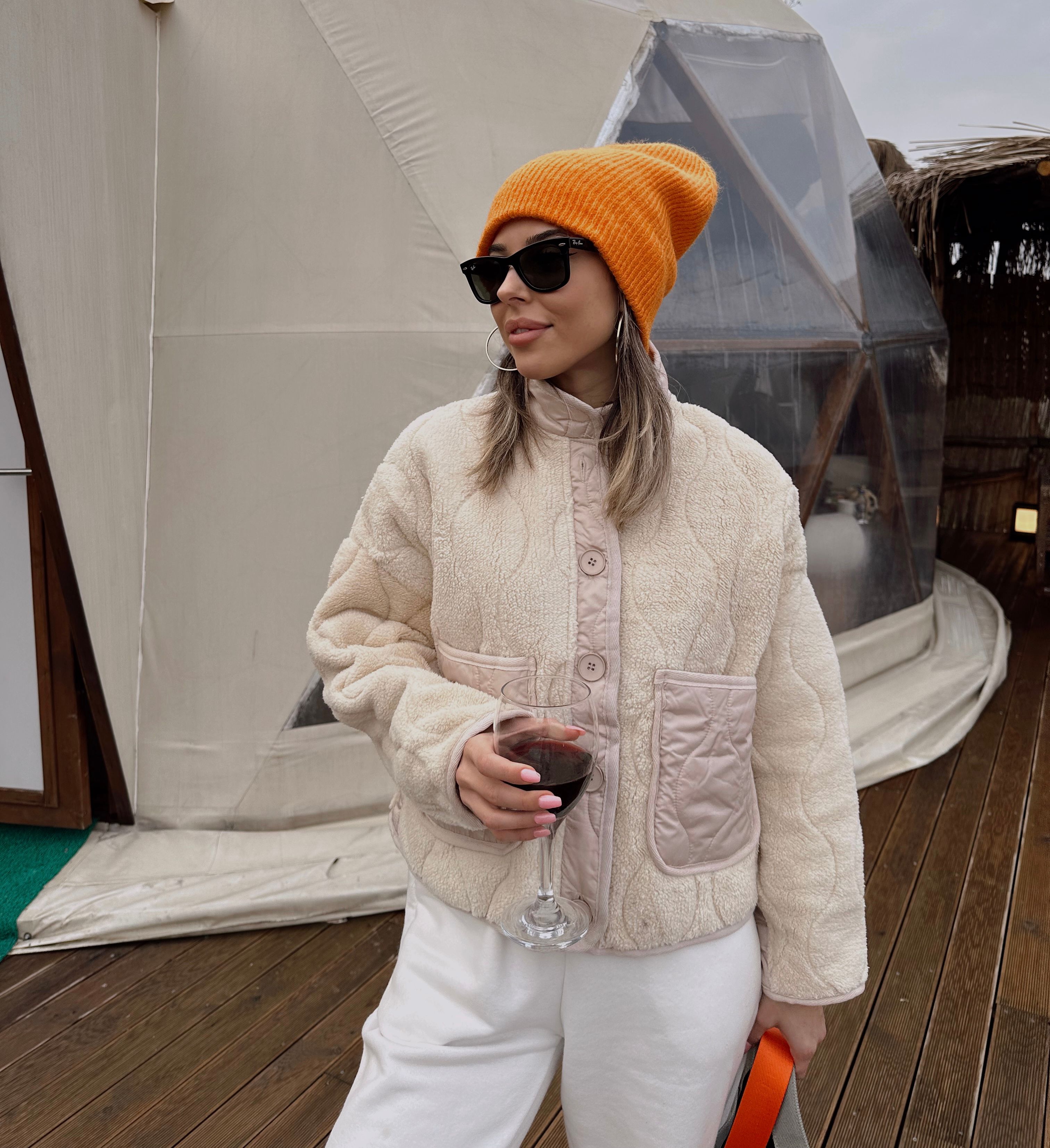 Krem dışı polar kapitone mont ceket