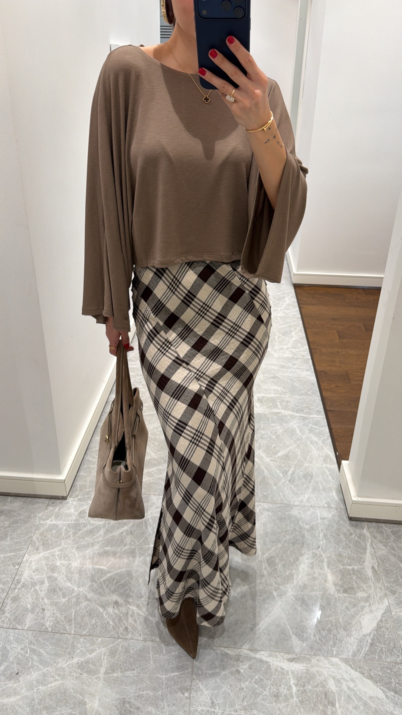 EKOSE DESENLİ YIRTMAÇLI UZUN ETEK