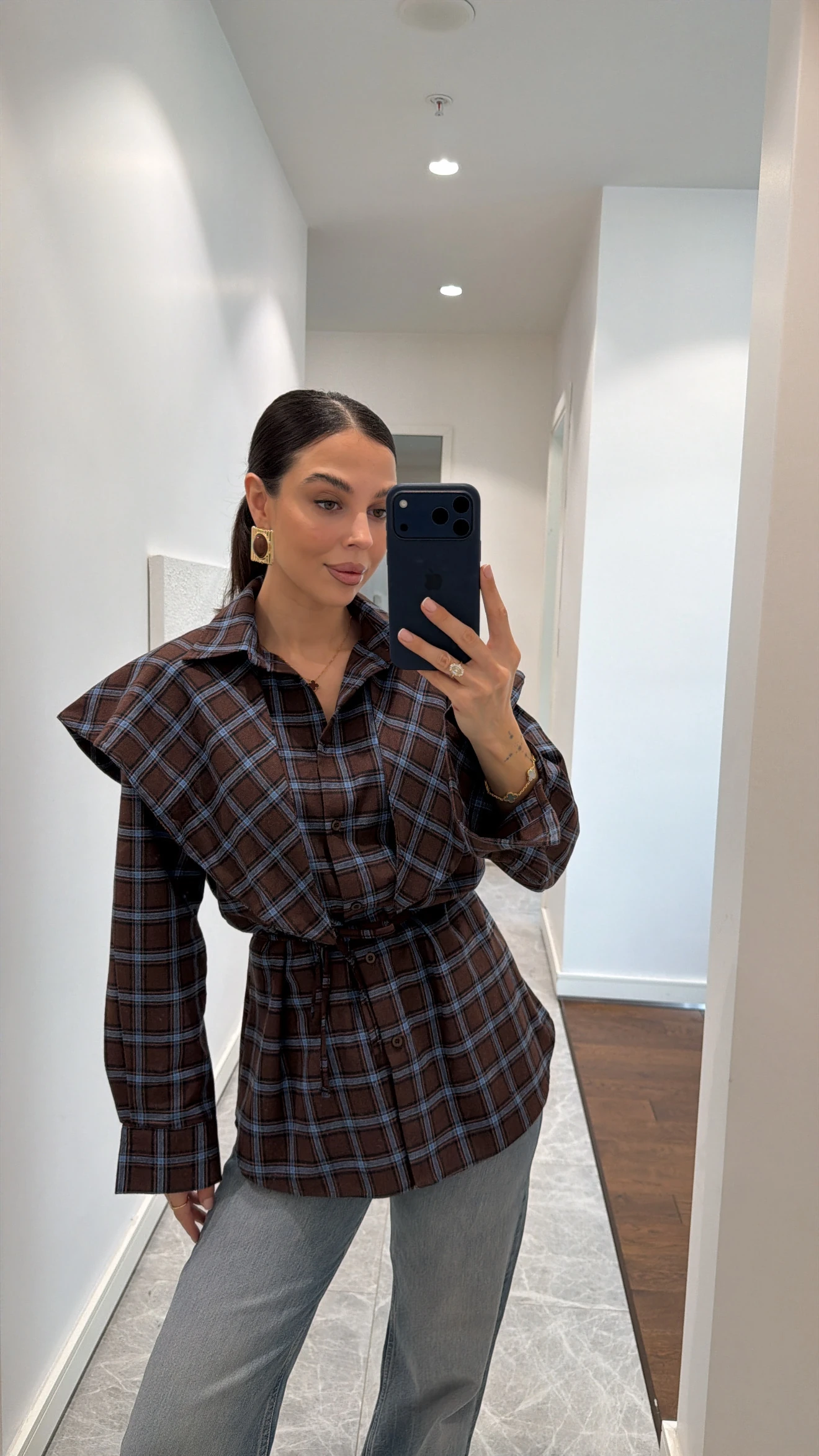 ŞAL DETAYLI EKOSE GÖMLEK  - MAVİ