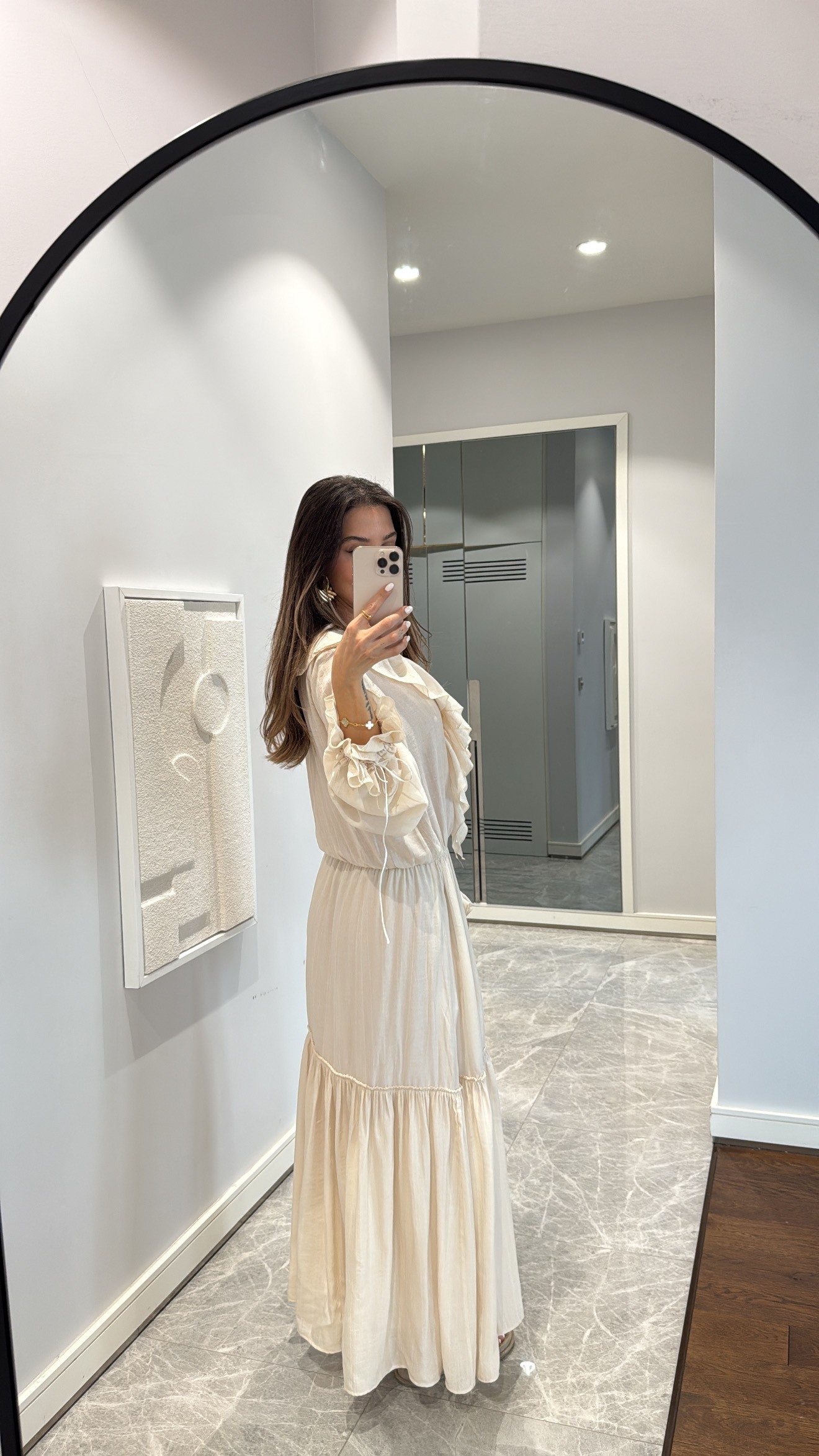 FIRFIR DETAYLI MAXİ ELBİSE