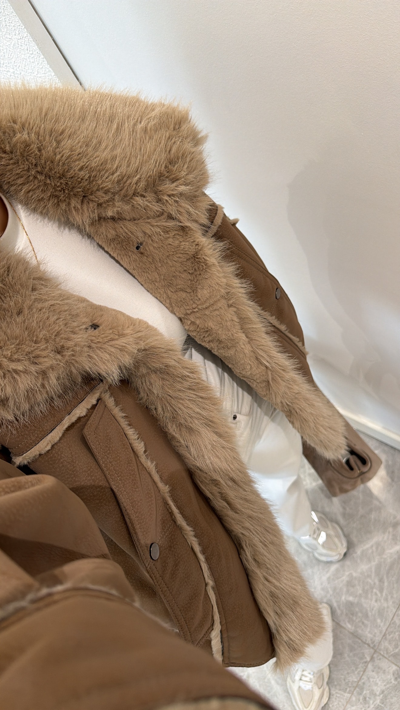 KAHVE KÜRK YAKALI MONT 