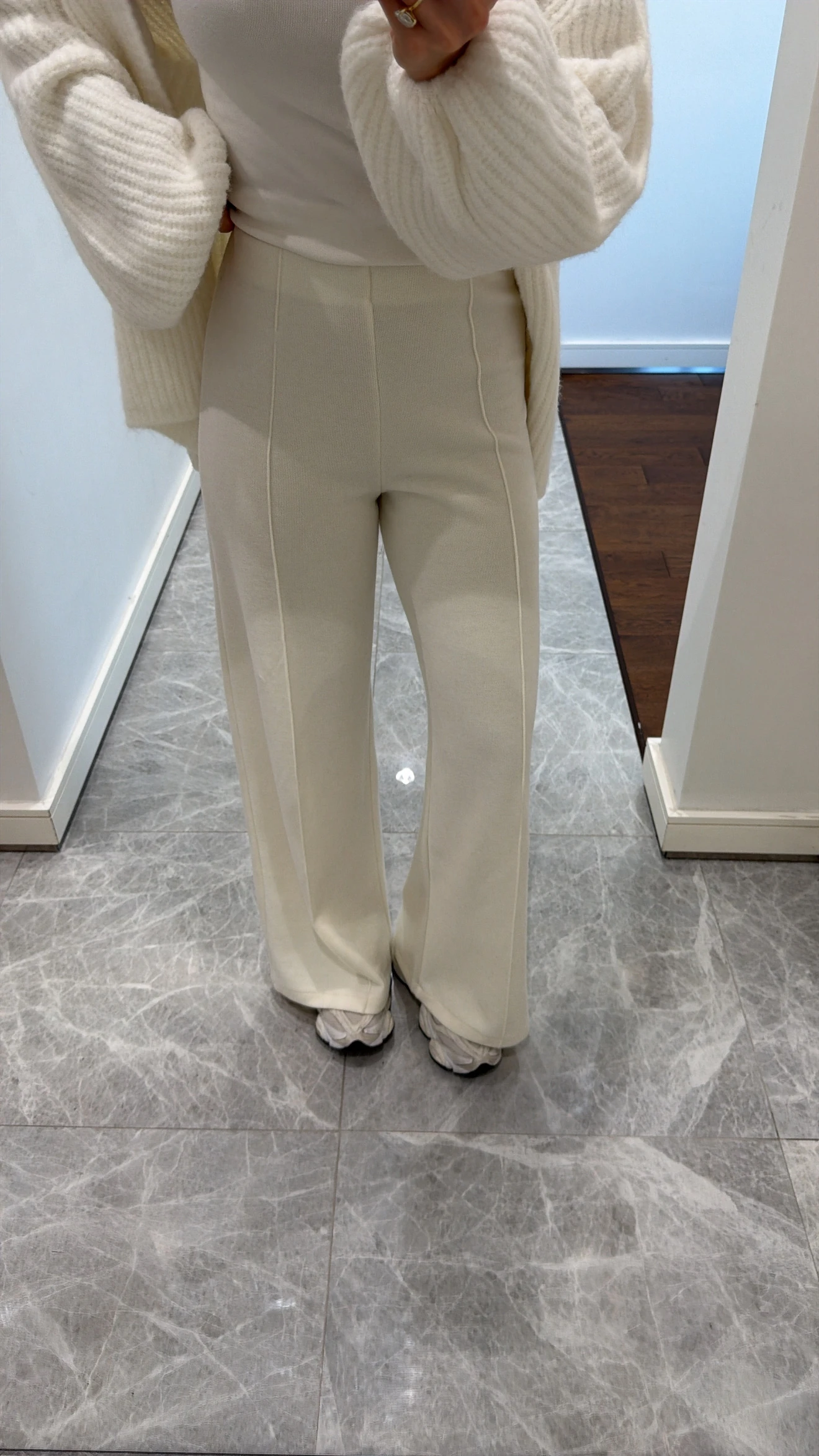 ÖNDEN DİKİŞ DETAYLI PANTOLON - EKRU