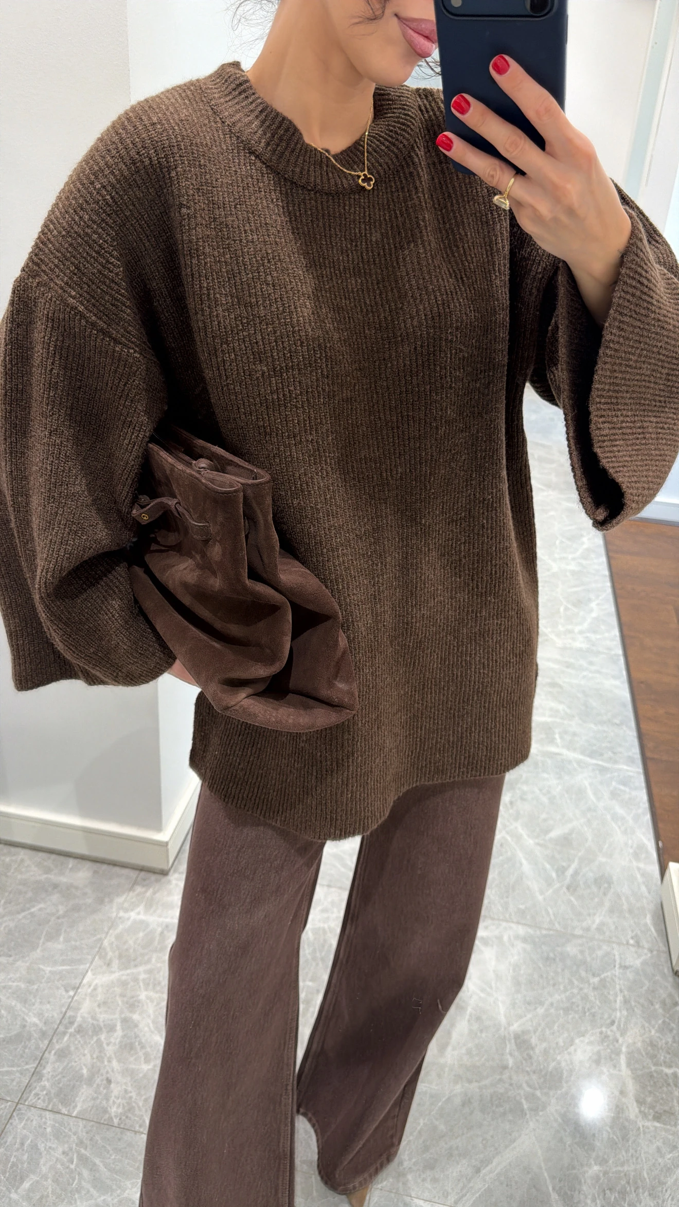 BİSİKLET YAKA OVERSİZE TRİKO KAZAK