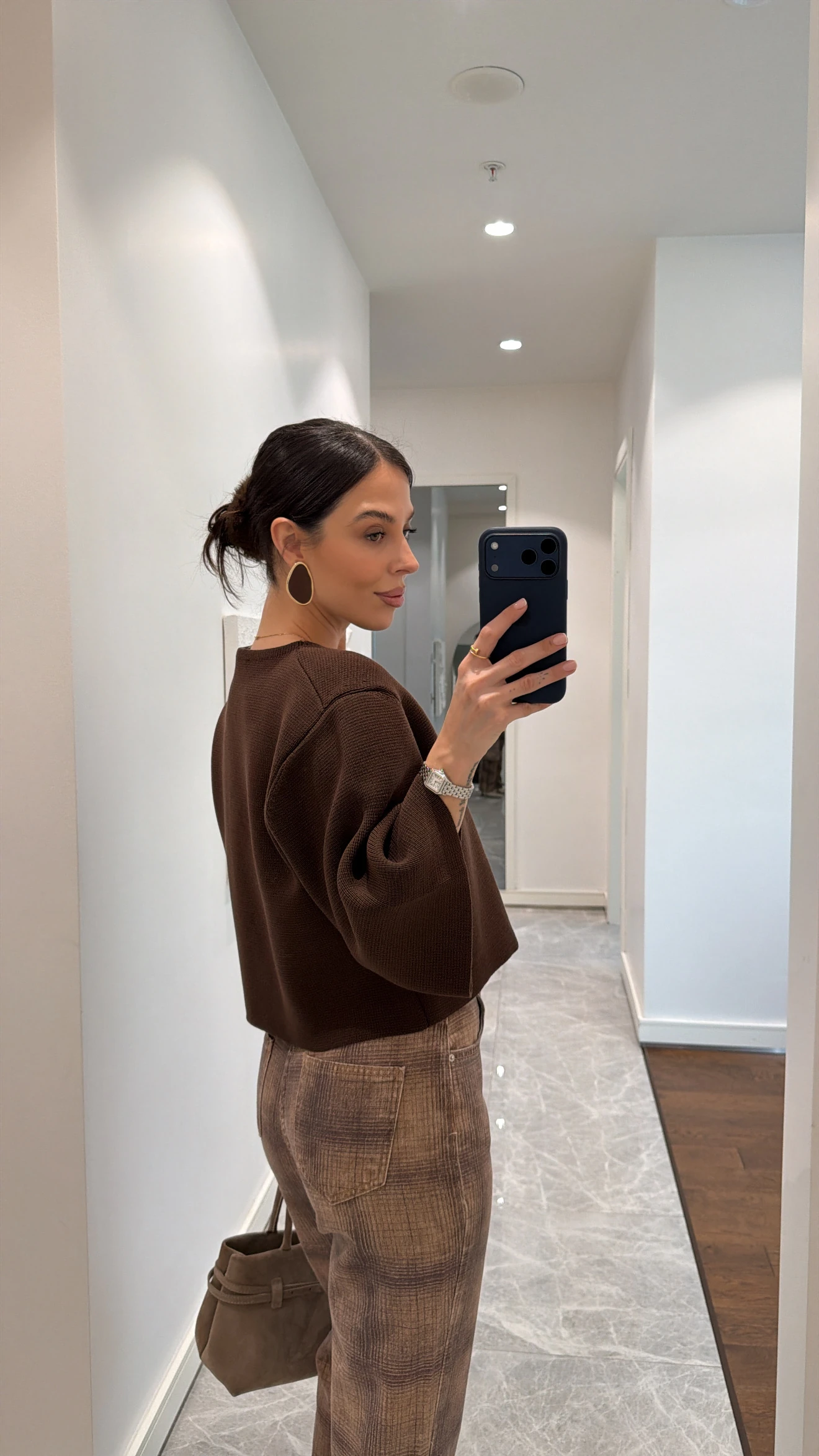 KAHVERENGİ BİSİKLET YAKA TRİKO HIRKA 