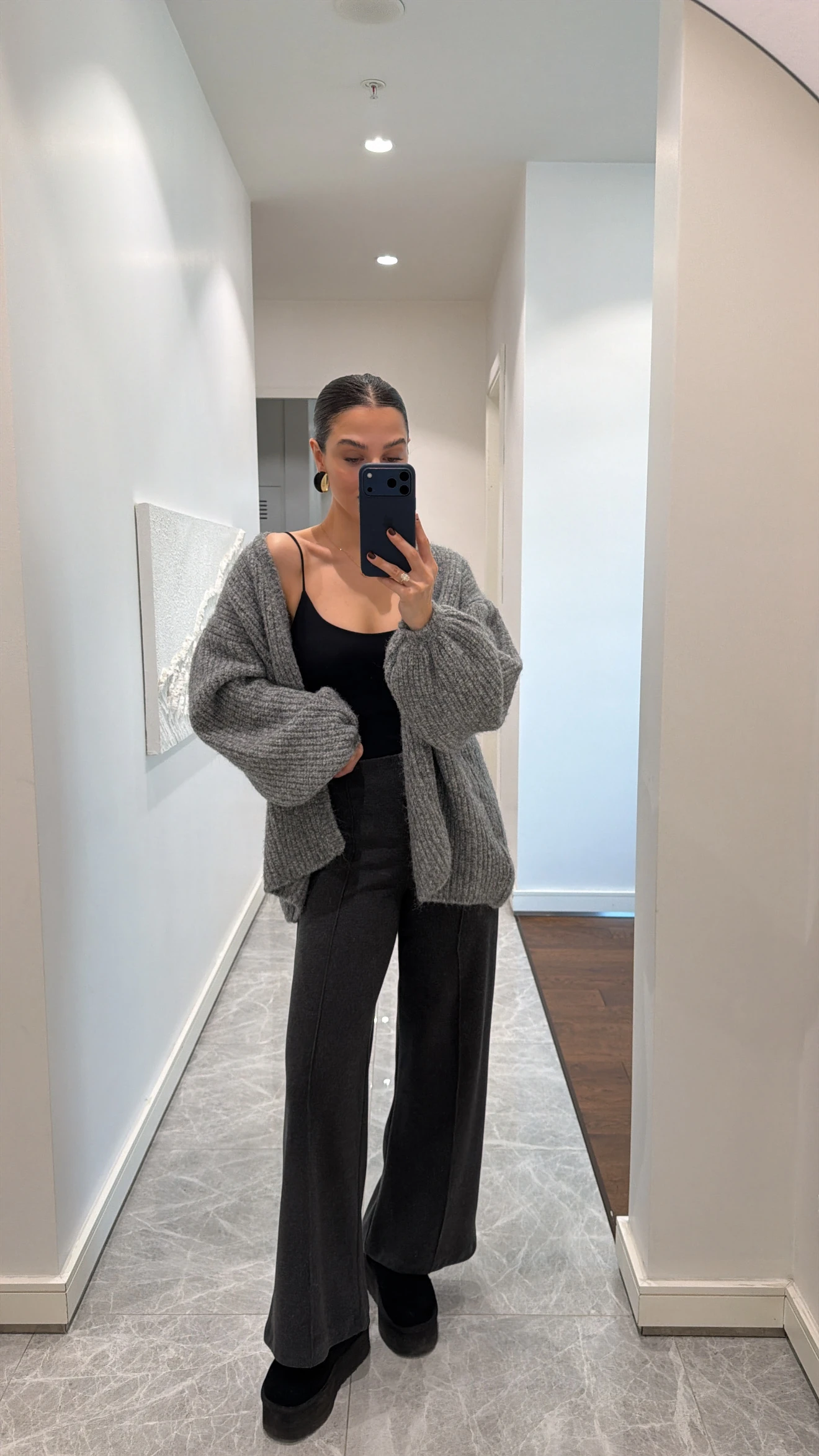 ÖNDEN DİKİŞ DETAYLI PANTOLON