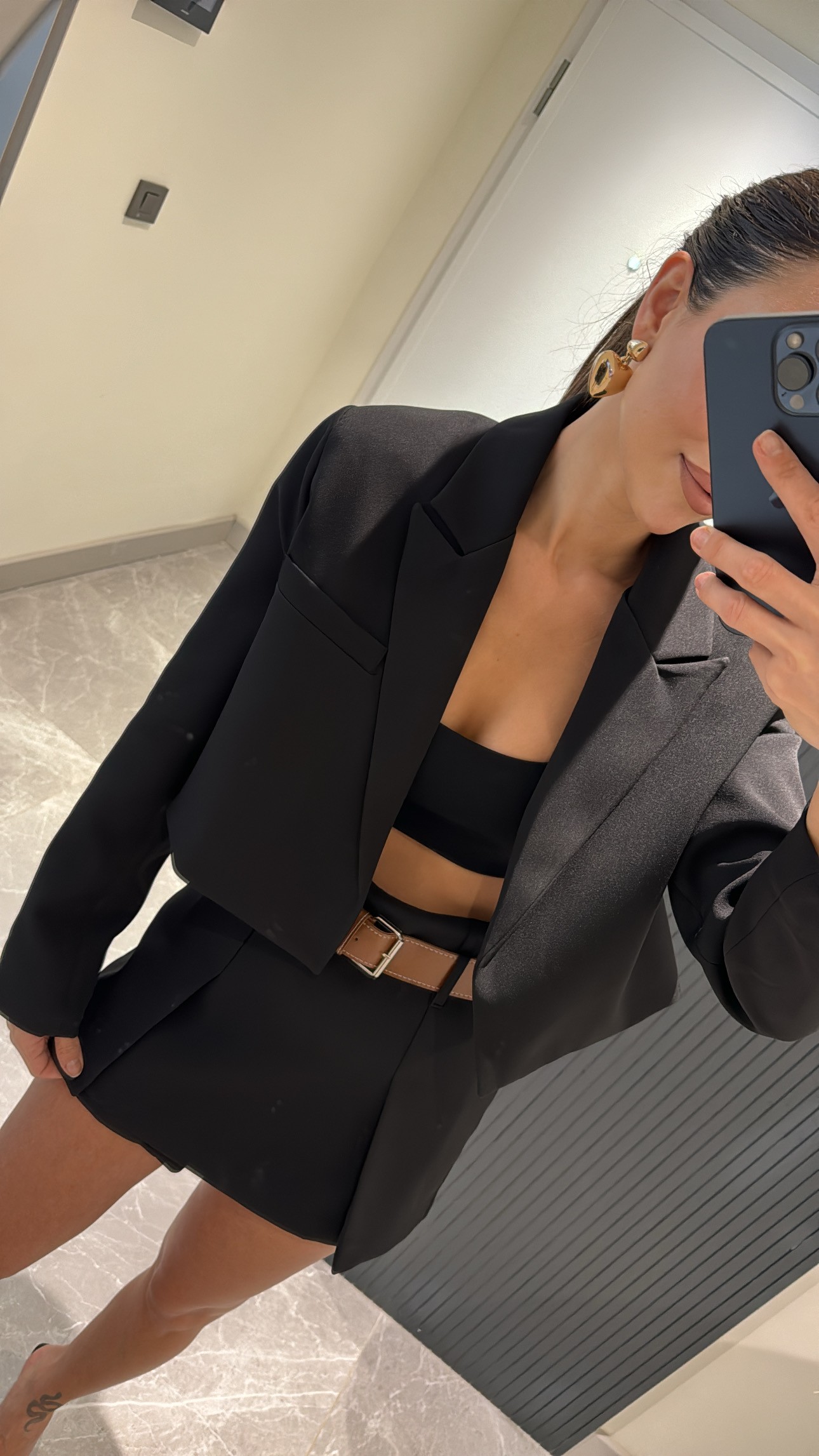 siyah crop blazer takım
