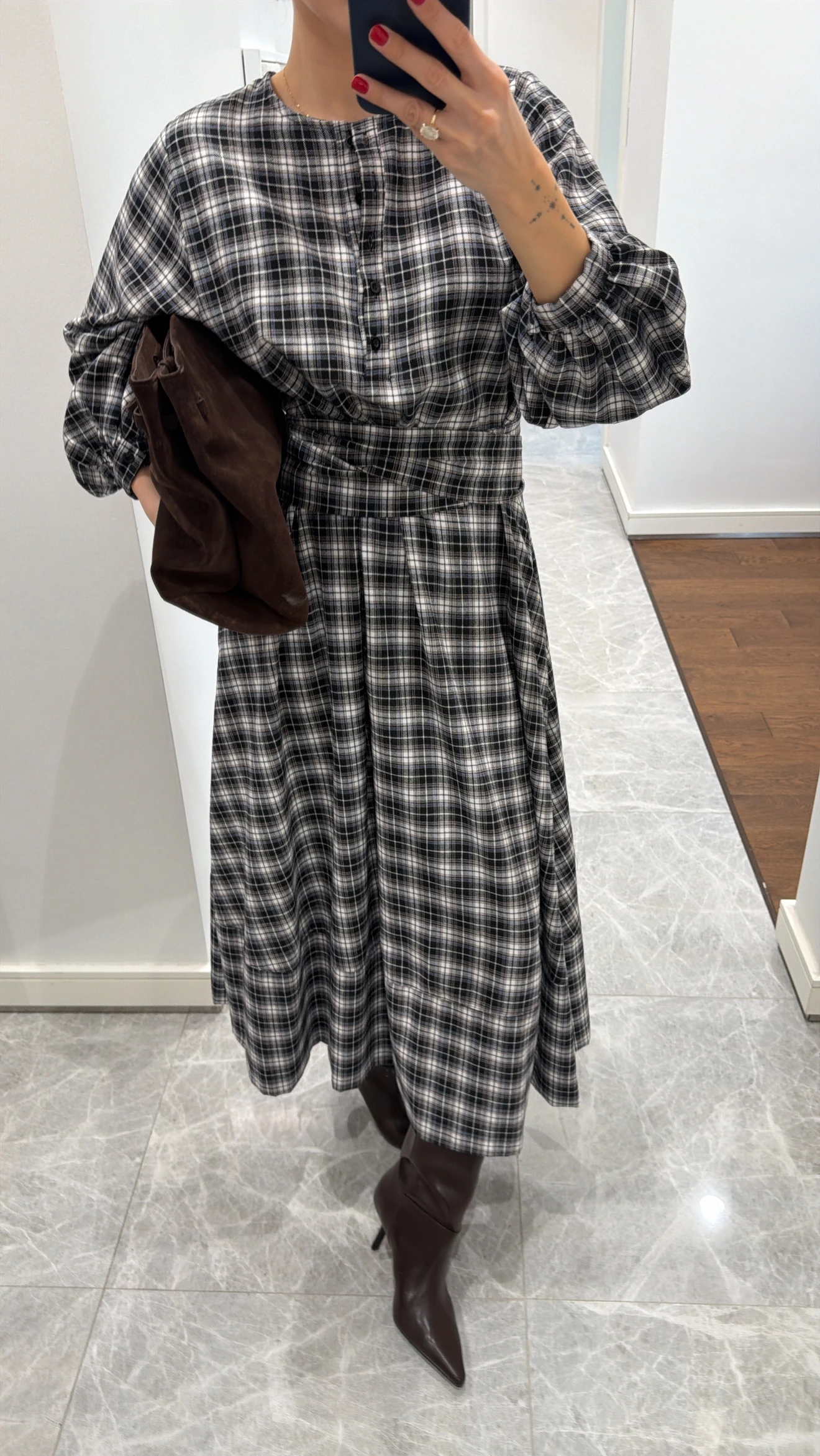 PLAID PATTERNED BELTED MIDI DRESS