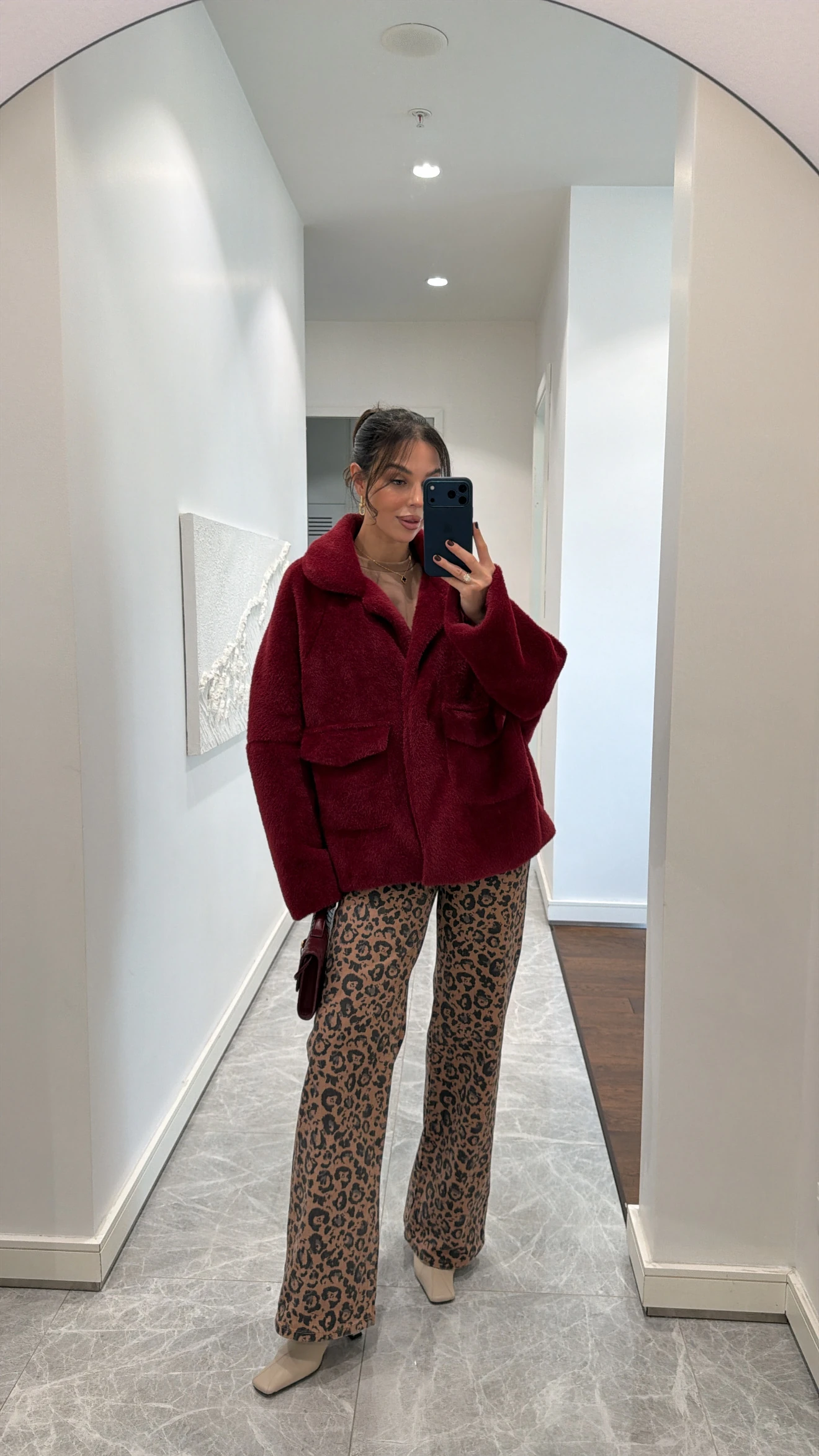 YUMUŞAK DOKULU KÜRK KISA KABAN