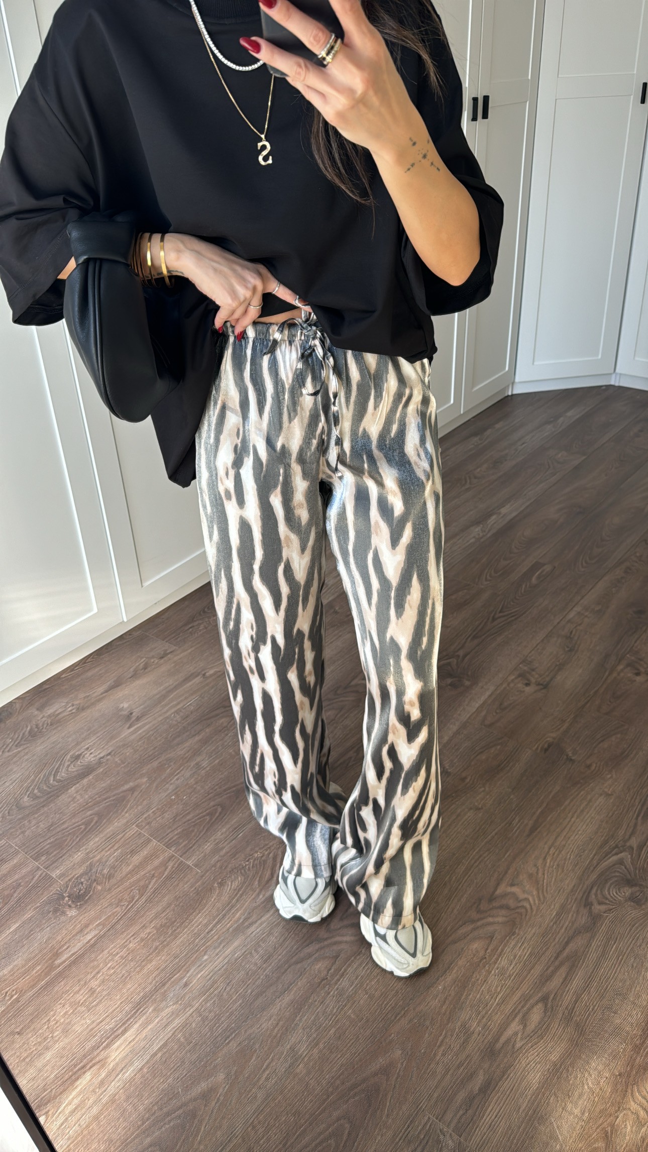 zebra desenli  parlak saten pantolon