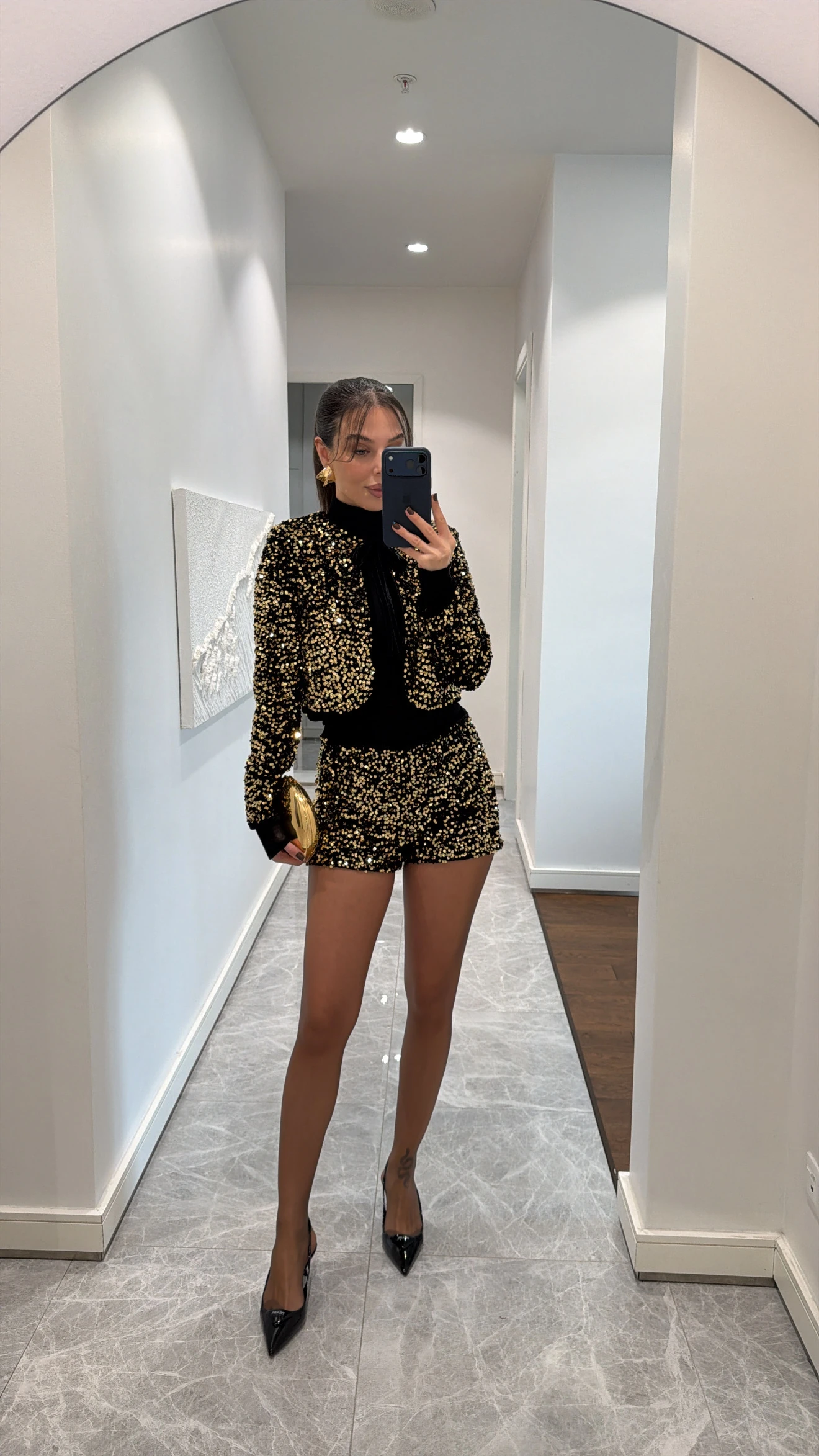 PAYETLİ KADİFE ŞORT TAKIM - GOLD