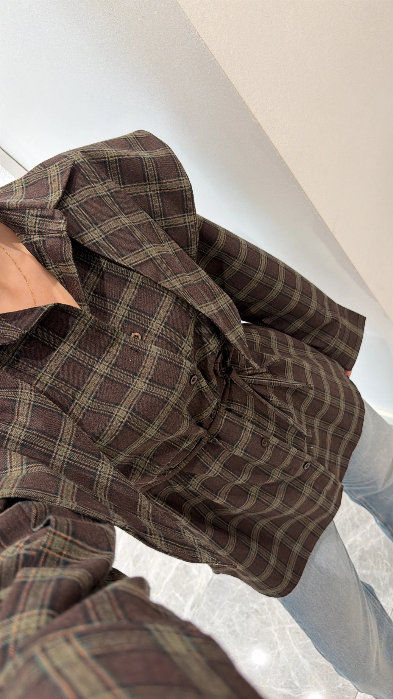 ŞAL DETAYLI EKOSE GÖMLEK 