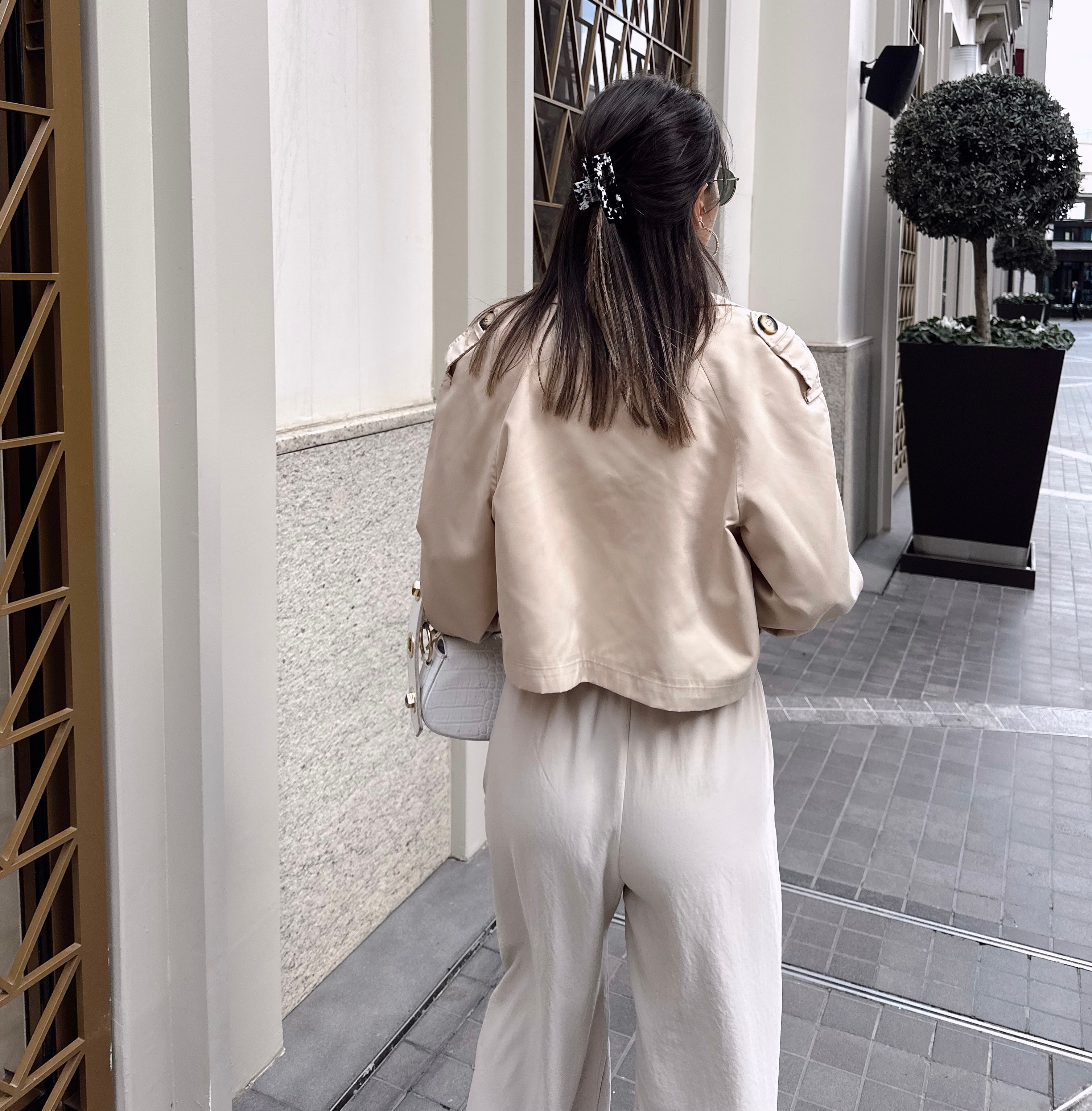 Crop astarlı trençkot