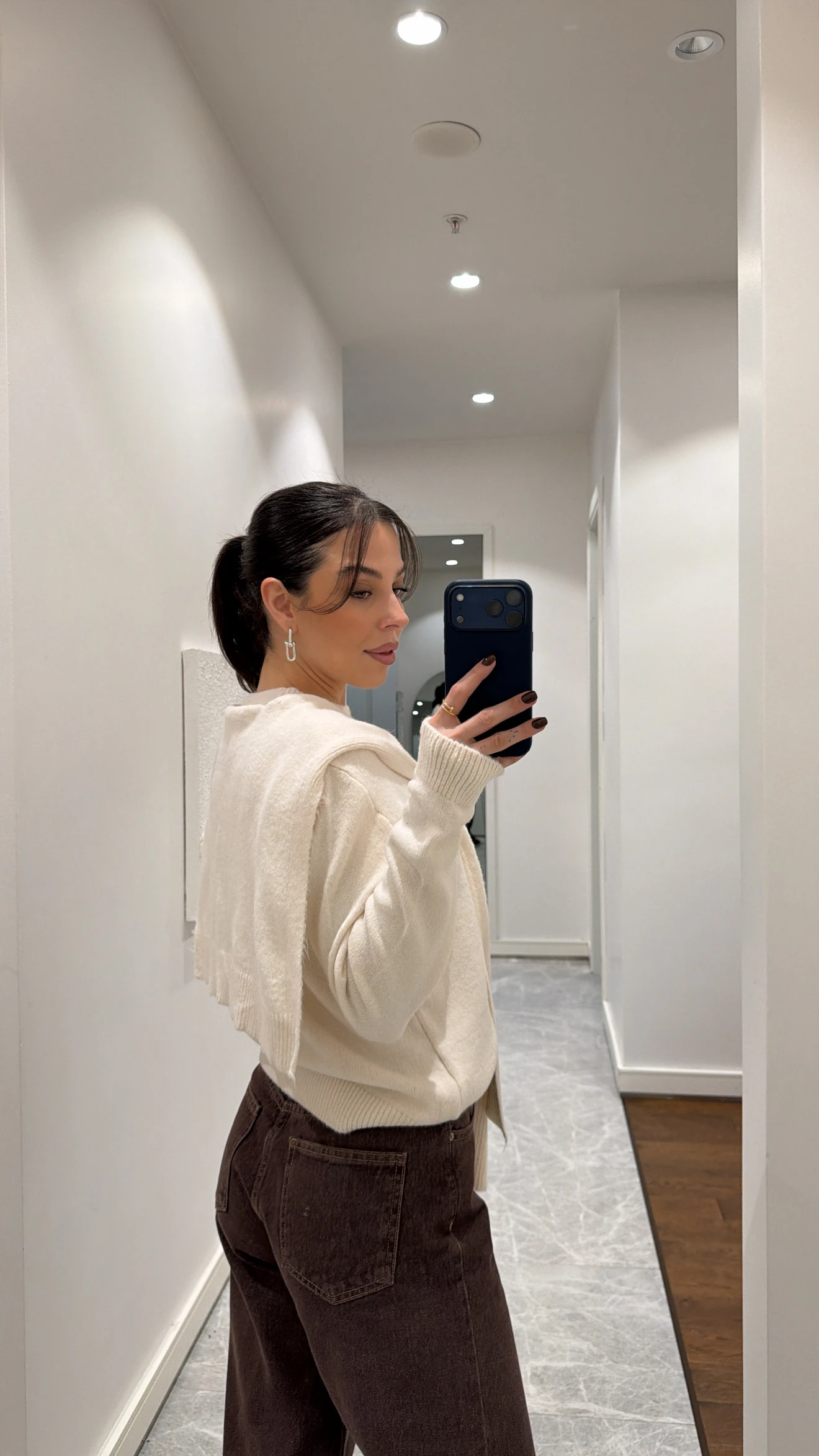 ŞAL DETAYLI TRİKO KAZAK