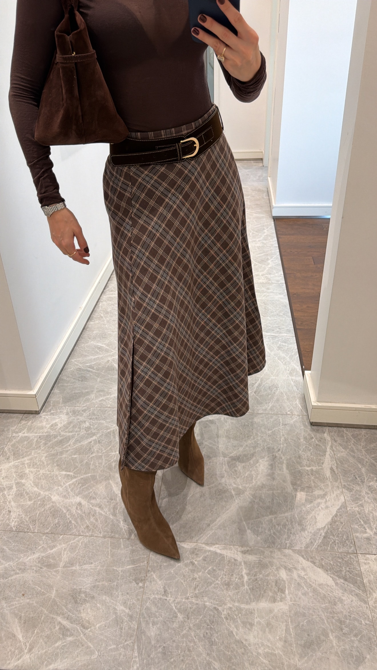 SÜET KEMERLİ YIRTMAÇLI EKOSE ETEK