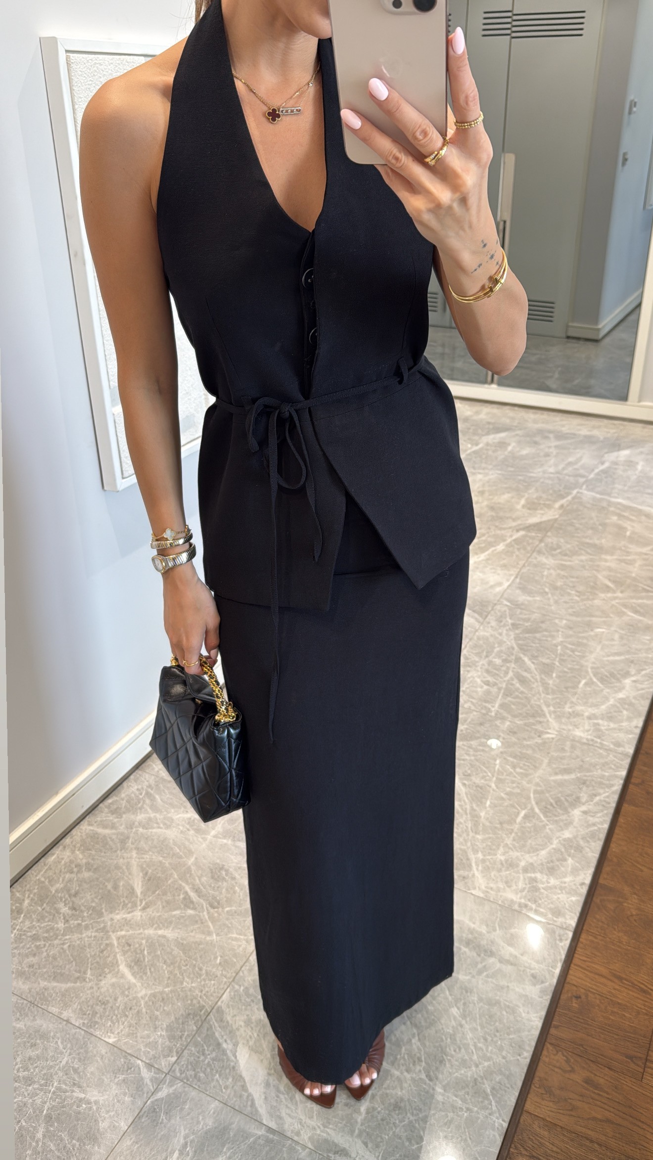 ZARİF HALTER YAKA İKİLİ TAKIM