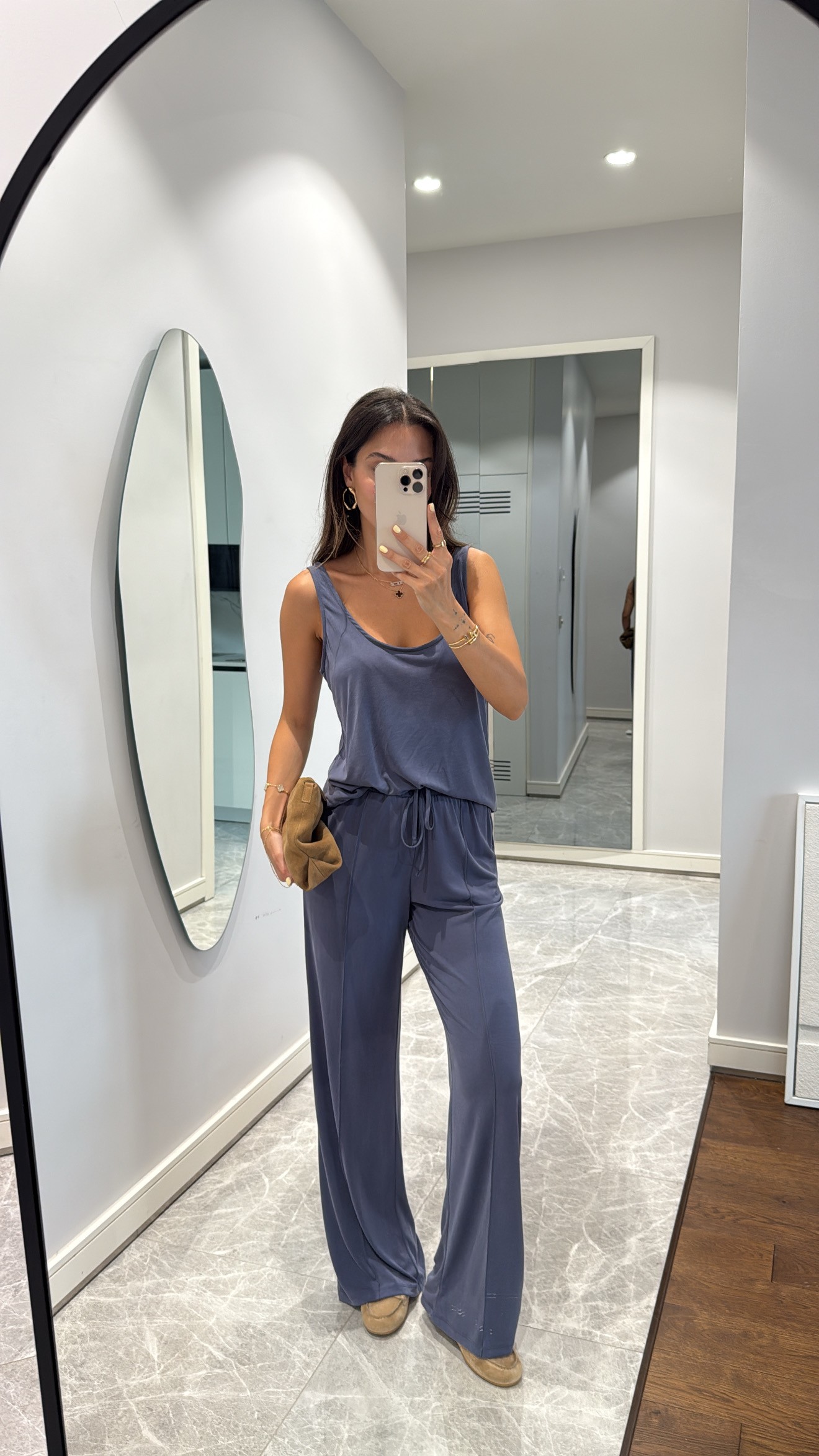 BELİ LASTİKLİ BOL PAÇA PANTOLON