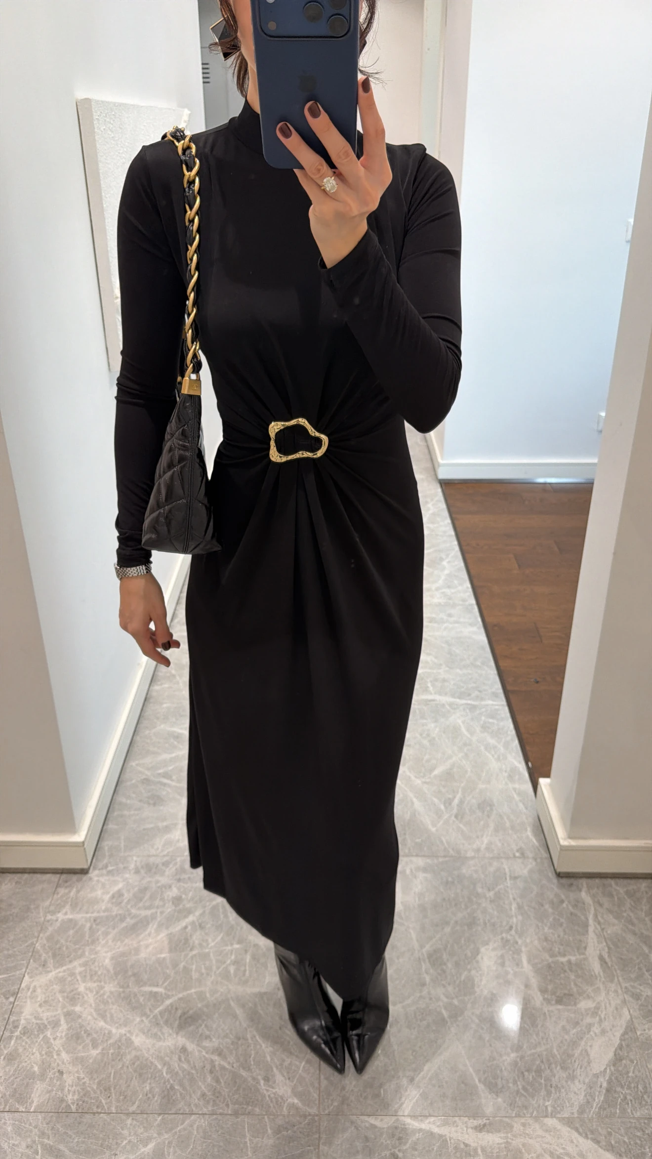 GOLD TOKALI MİDİ ELBİSE 