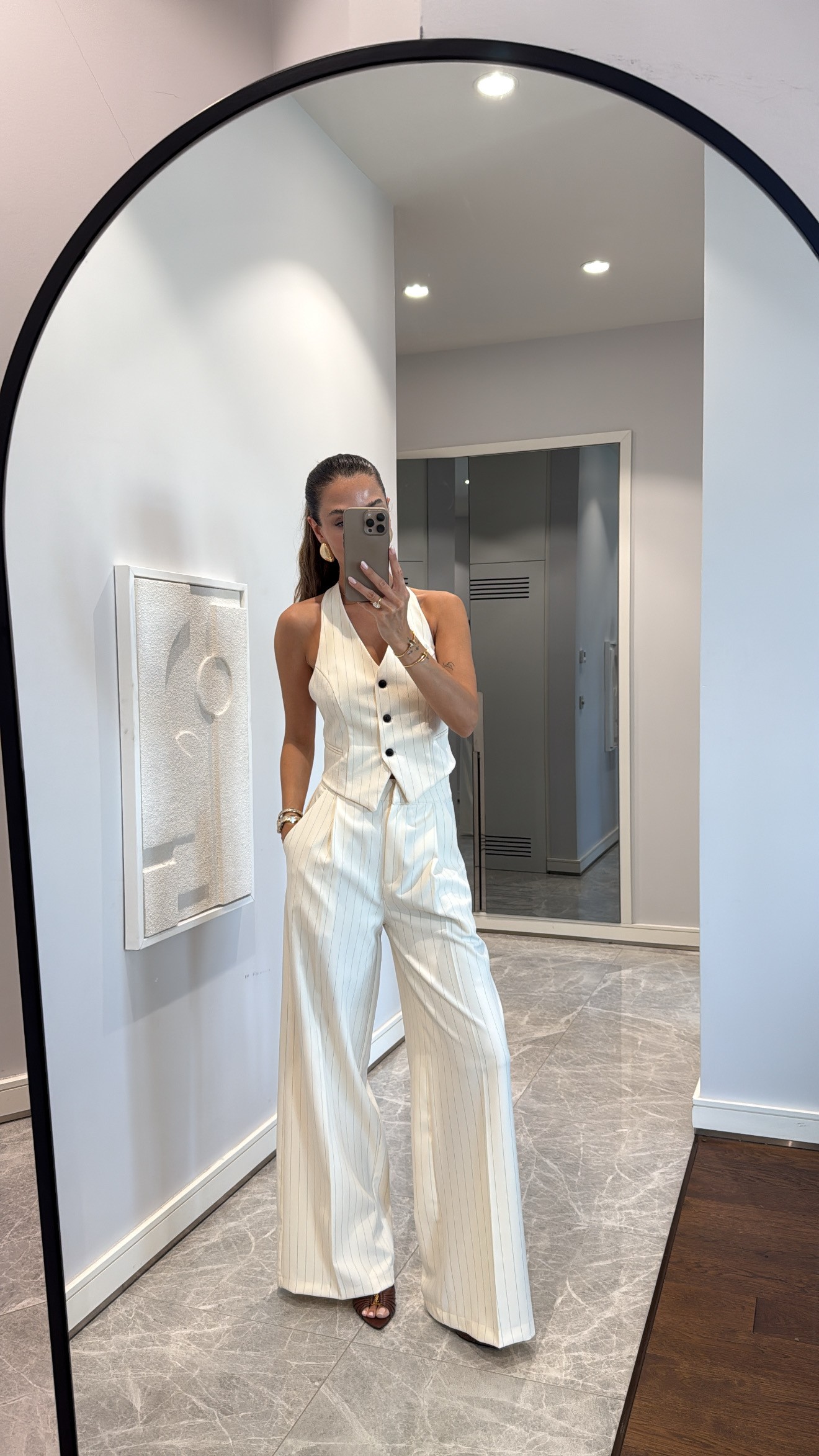 MODERN FİT ÇİZGİLİ PANTOLON YELEK TAKIM