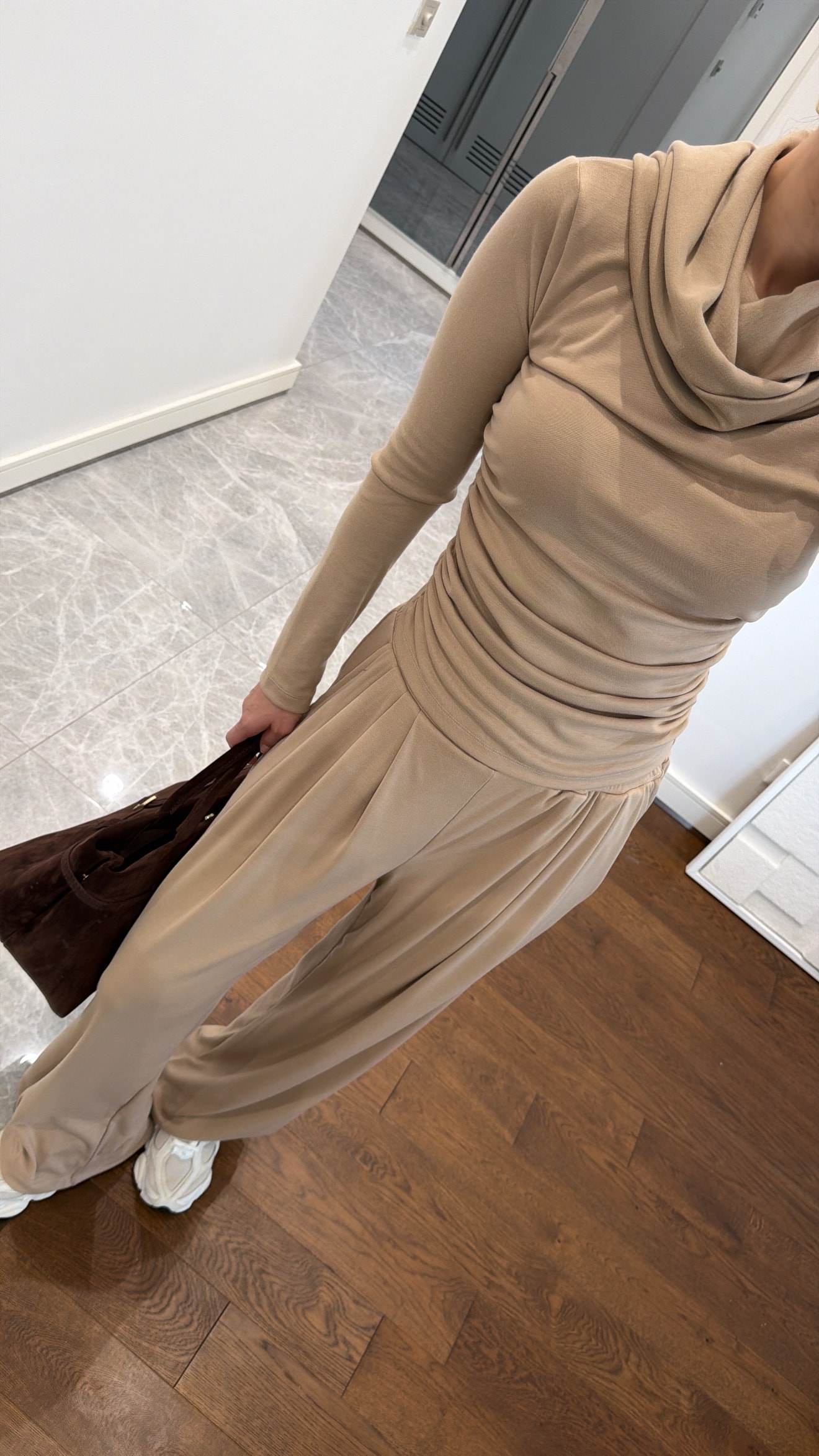 DRAPELİ BLUZ PANTOLON TAKIM