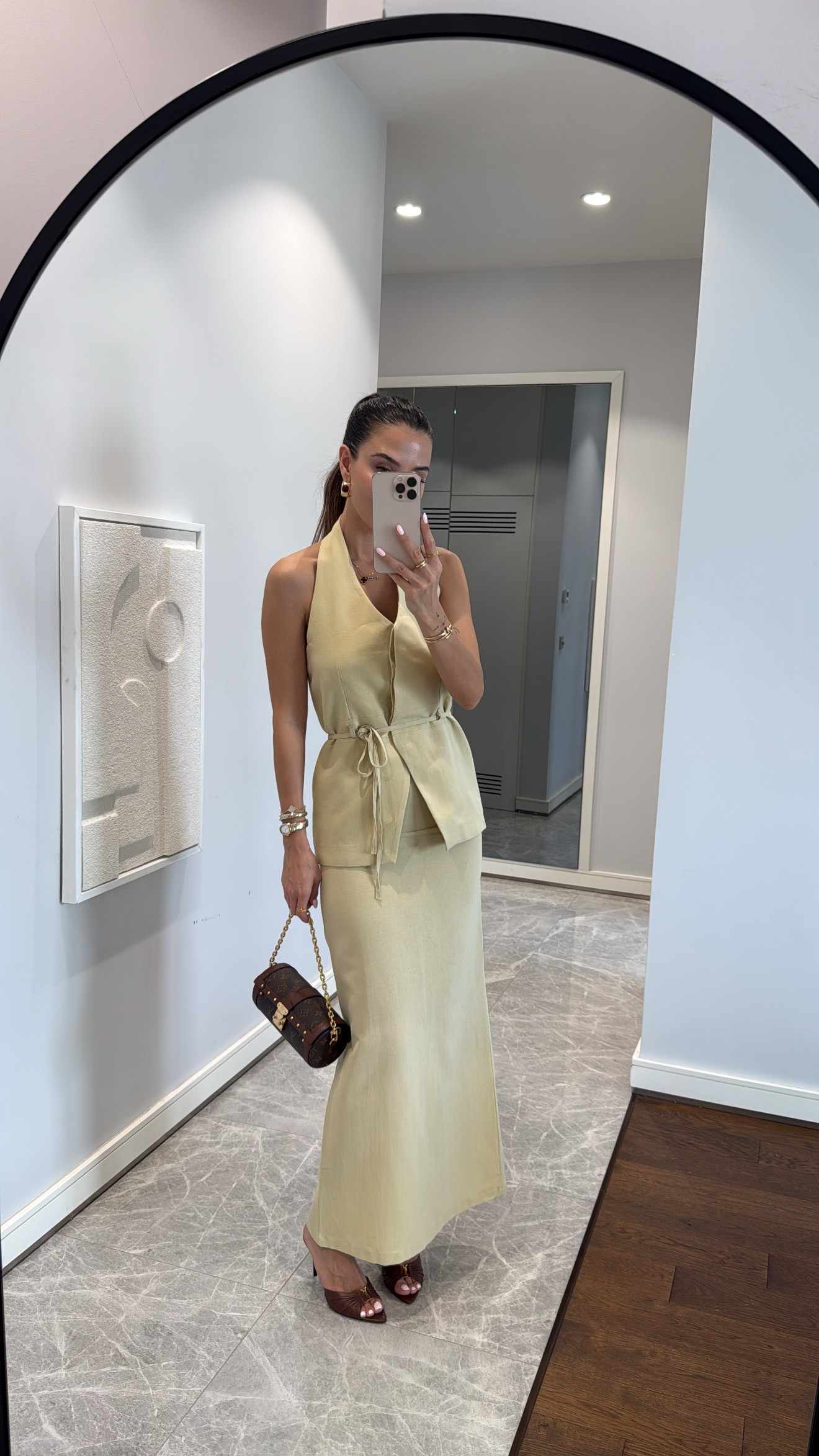 ZARİF HALTER YAKA İKİLİ TAKIM - SARI