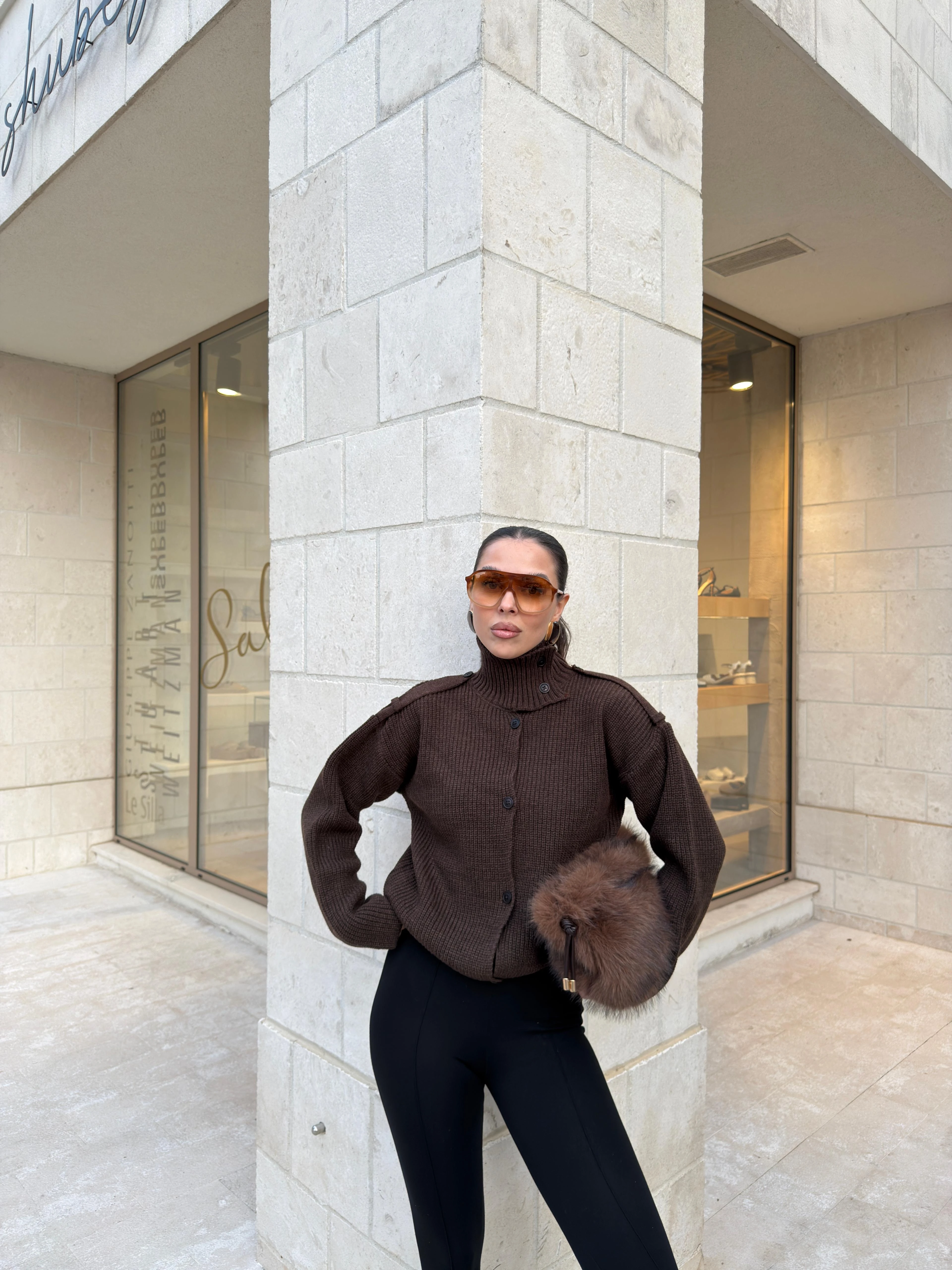 DİK YAKA TRİKO HIRKA - BITTER COFFEE