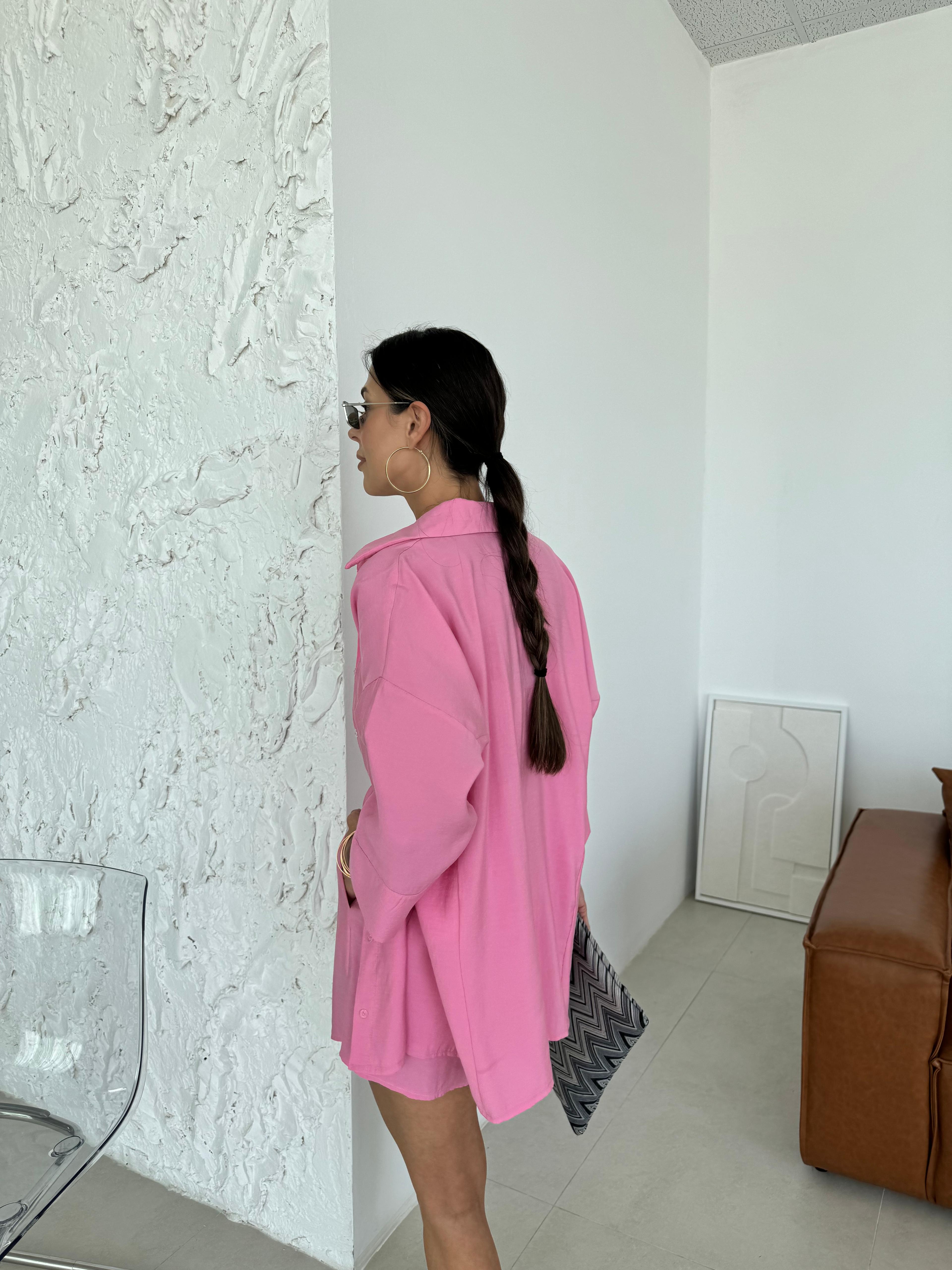 pembe tensel kumaş gömlek şort takım