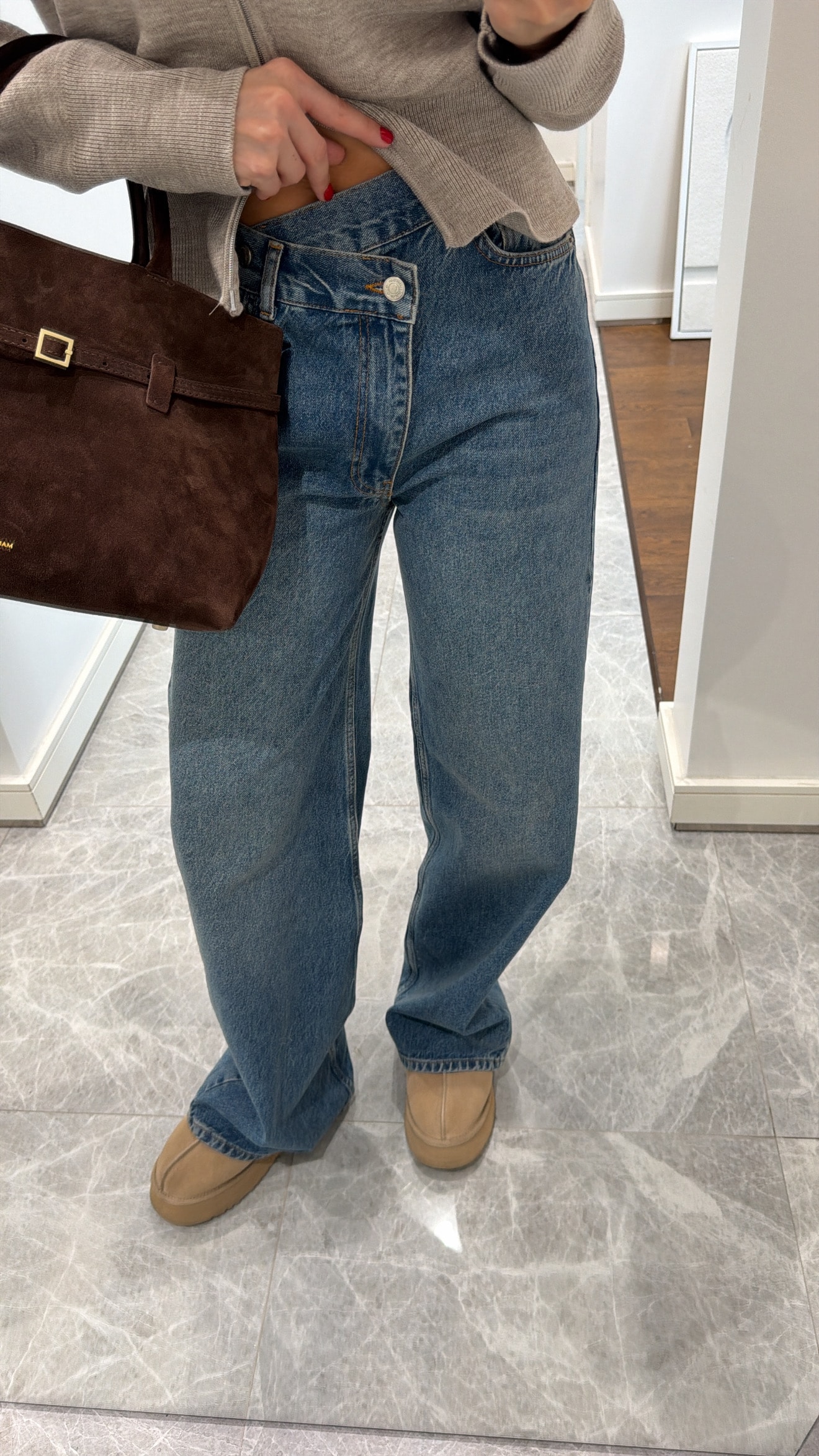 YÜKSEK BEL ÇAPRAZ KESİM JEAN