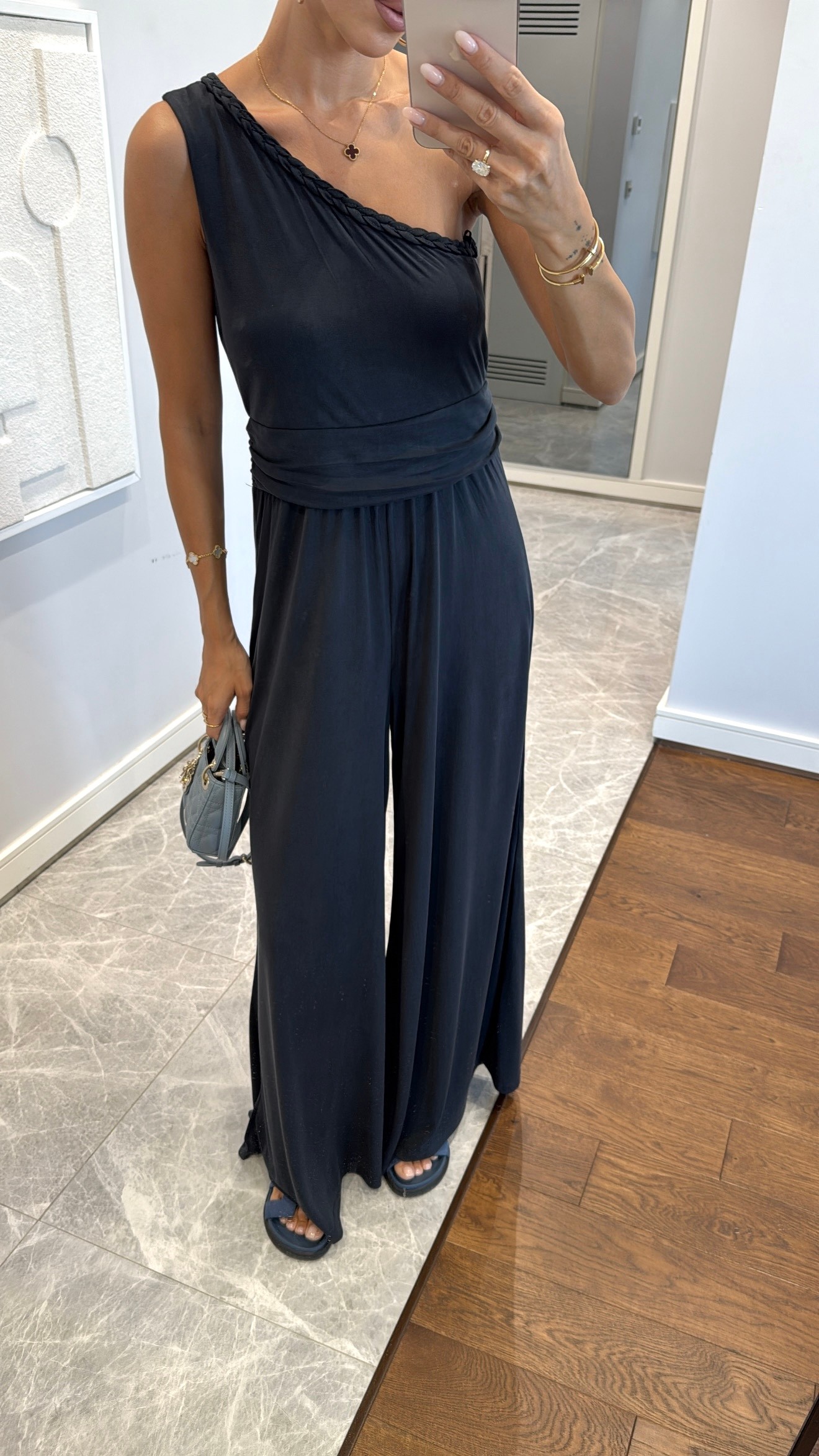 TEK OMUZ DRAPE DETAYLI TULUM