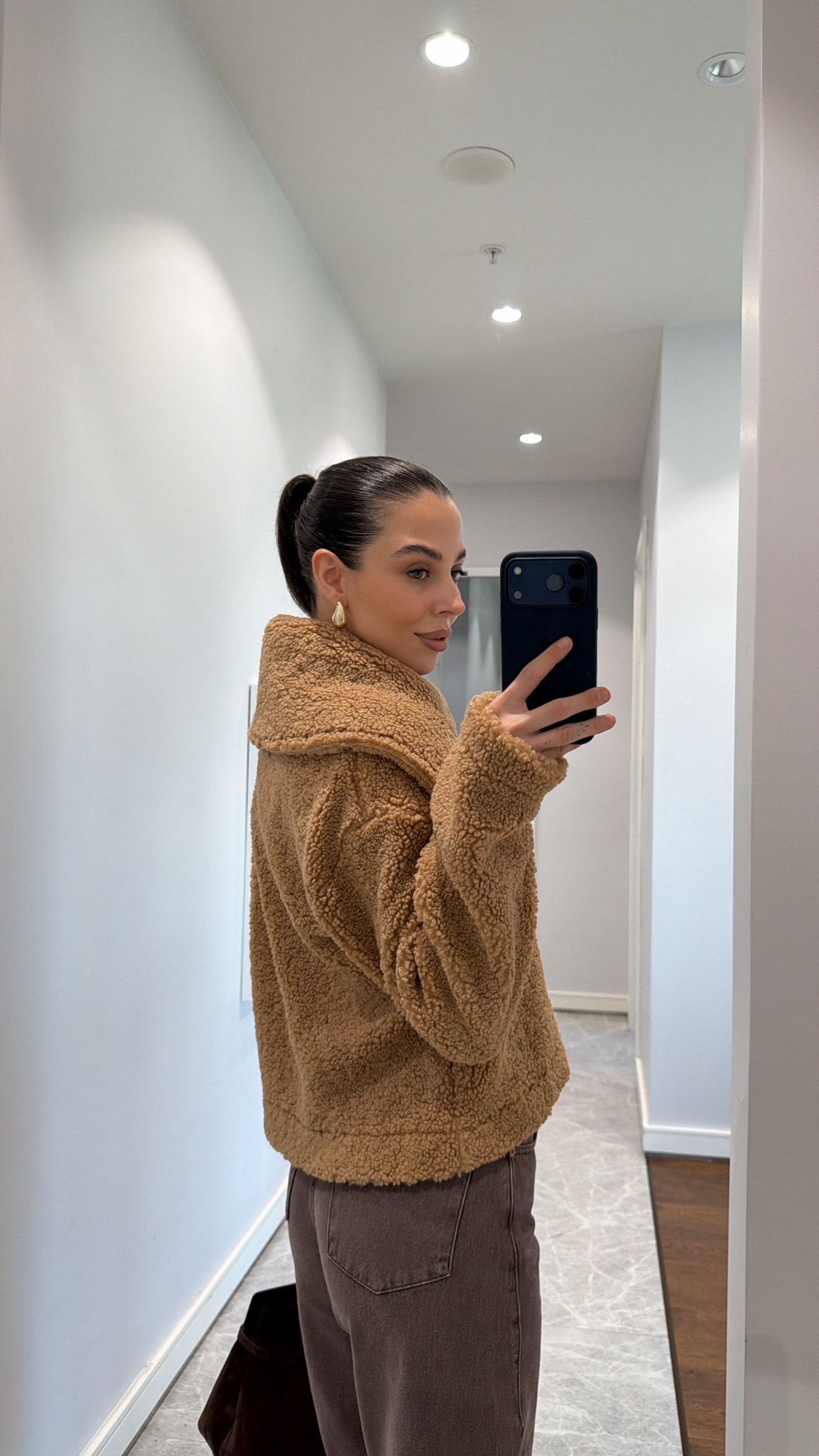 CAMEL PELUŞ FERMUARLI KABAN