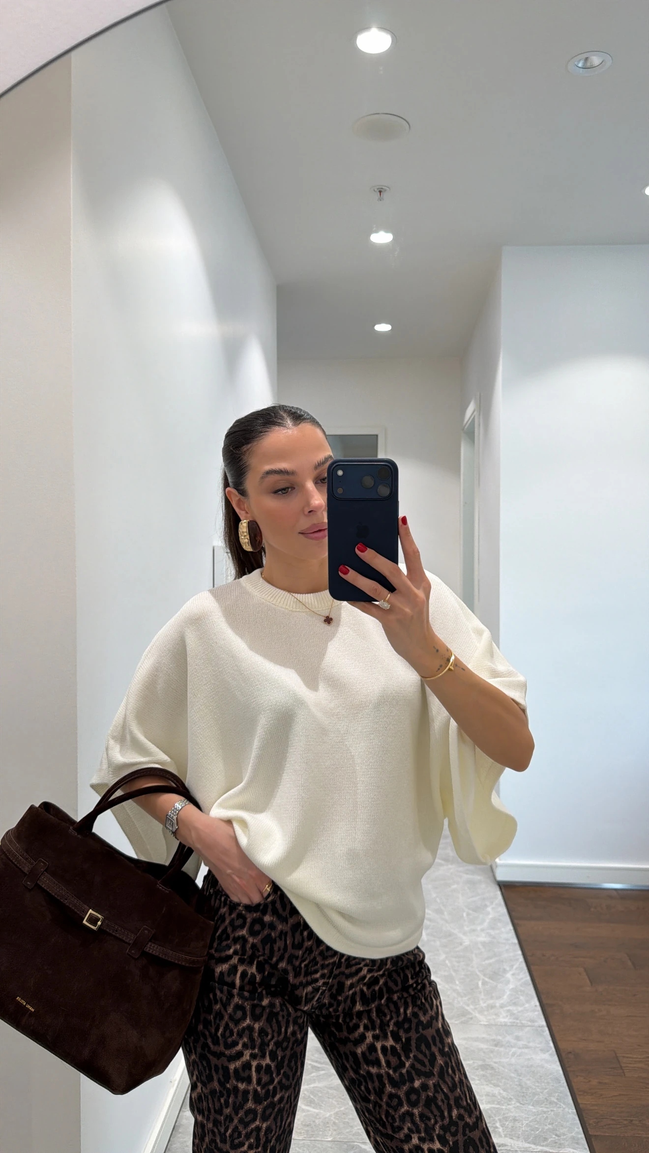 BICYCLE COLLAR BAT SLEEVE KNIT SWEATER - ECRU