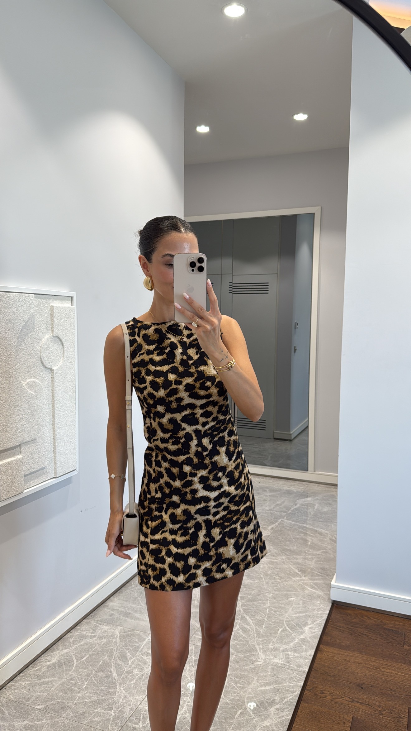 LEOPAR DESENLİ MİNİ ELBİSE