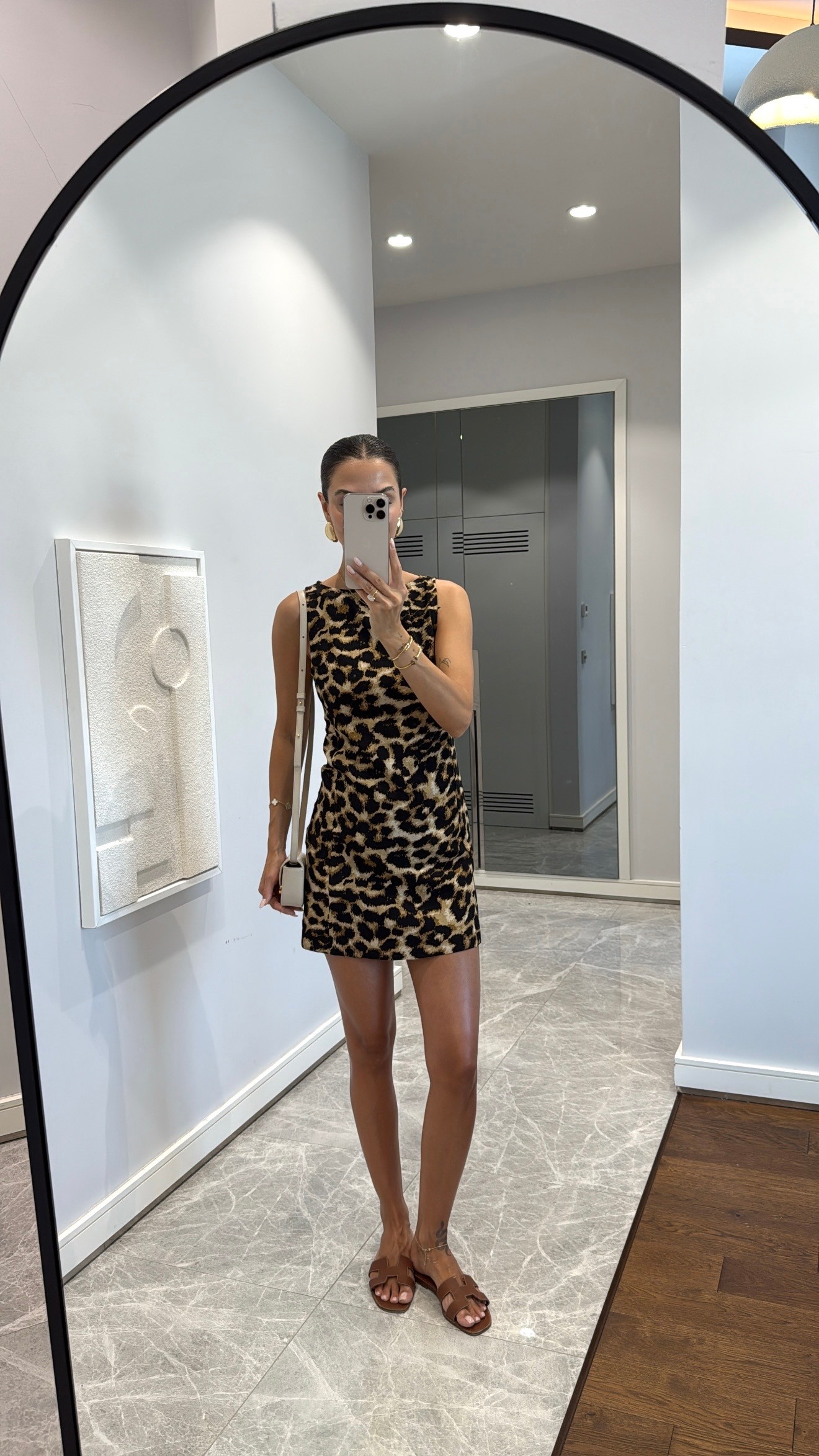 LEOPAR DESENLİ MİNİ ELBİSE