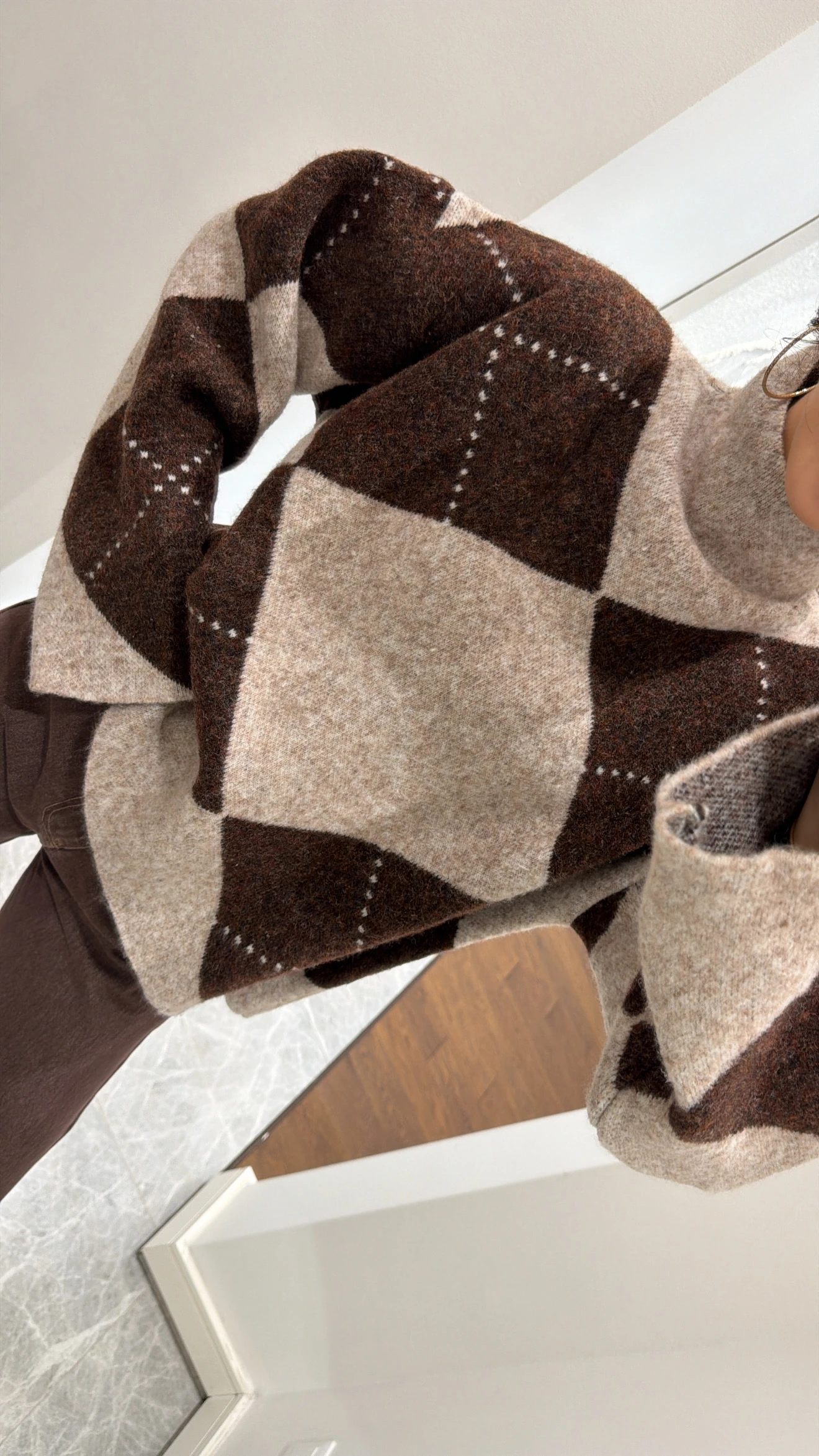 BAKLAVA DESENELİ BALIKÇI YAKA TRİKO KAZAK