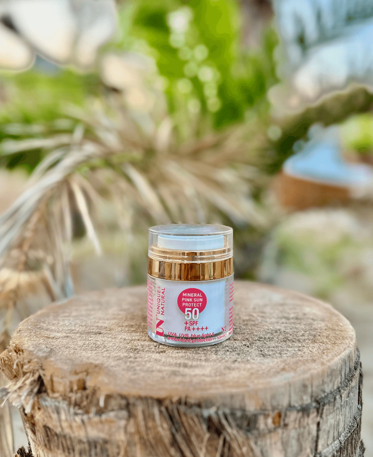 MINERAL PINK SUN PROTECT 50+SPF / Su Bazlı Güneş Kremi 