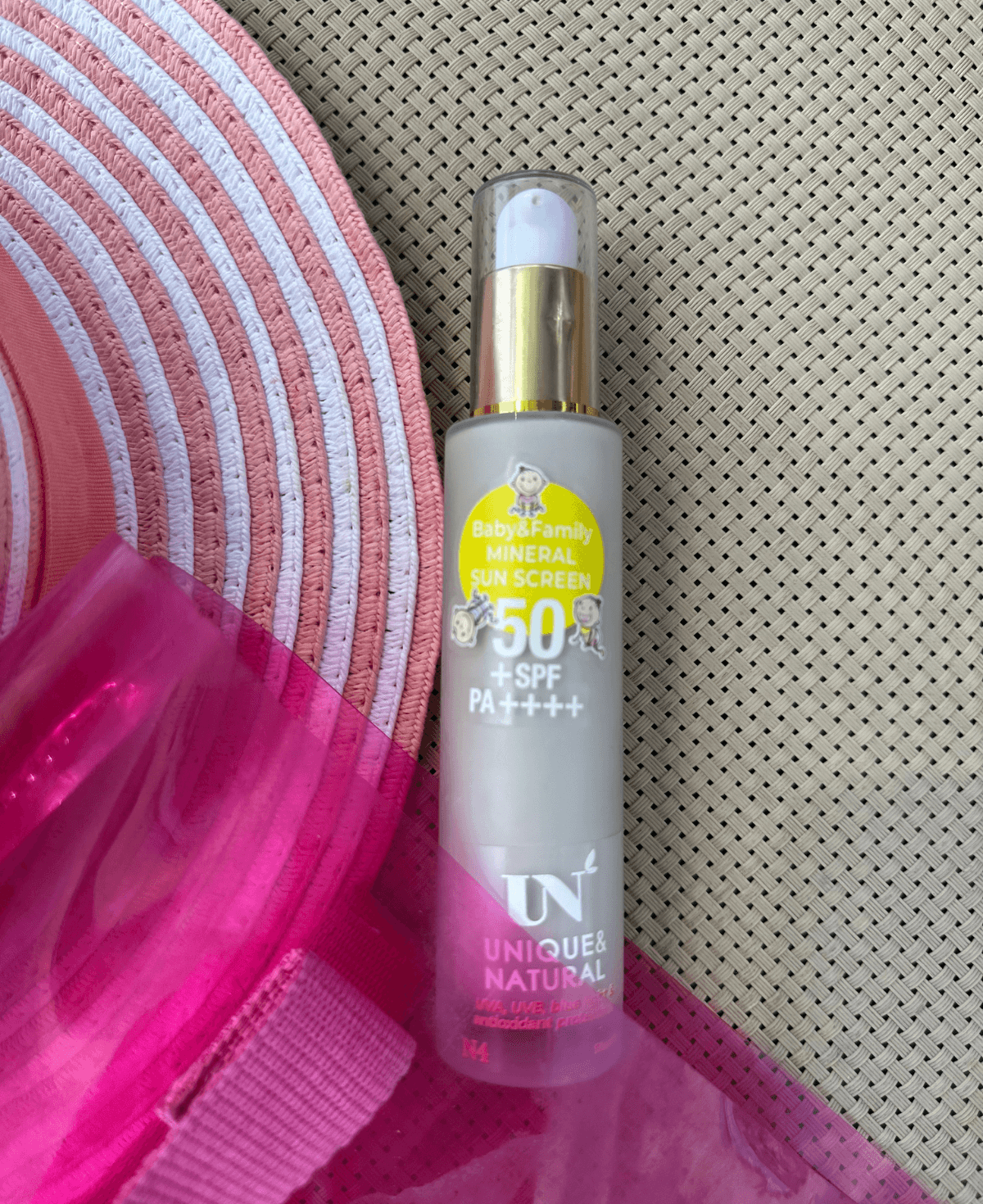BABY AND FAMILY MINERAL SUN SCREEN 50+SPF / Güneş Kremi