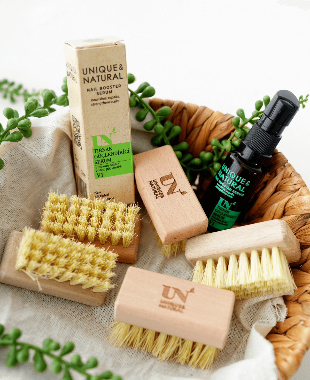 VEGAN TIRNAK FIRÇASI