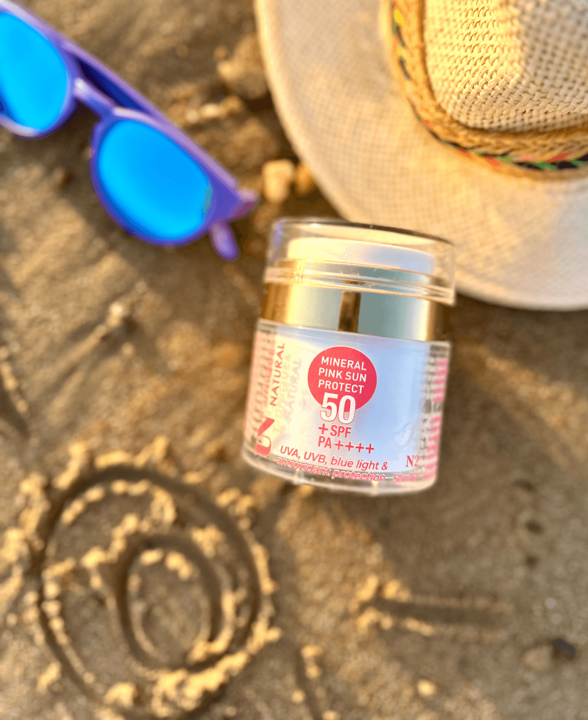 MINERAL PINK SUN PROTECT 50+SPF / Su Bazlı Güneş Kremi 