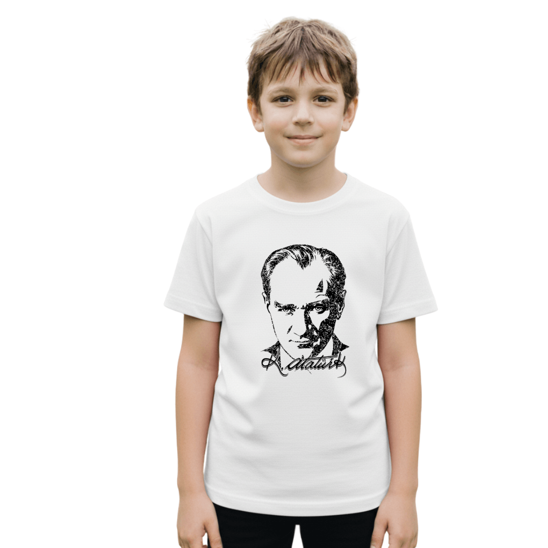 Beyaz Atatürk Baskılı Özel Gün Kutlama Tişörtü
