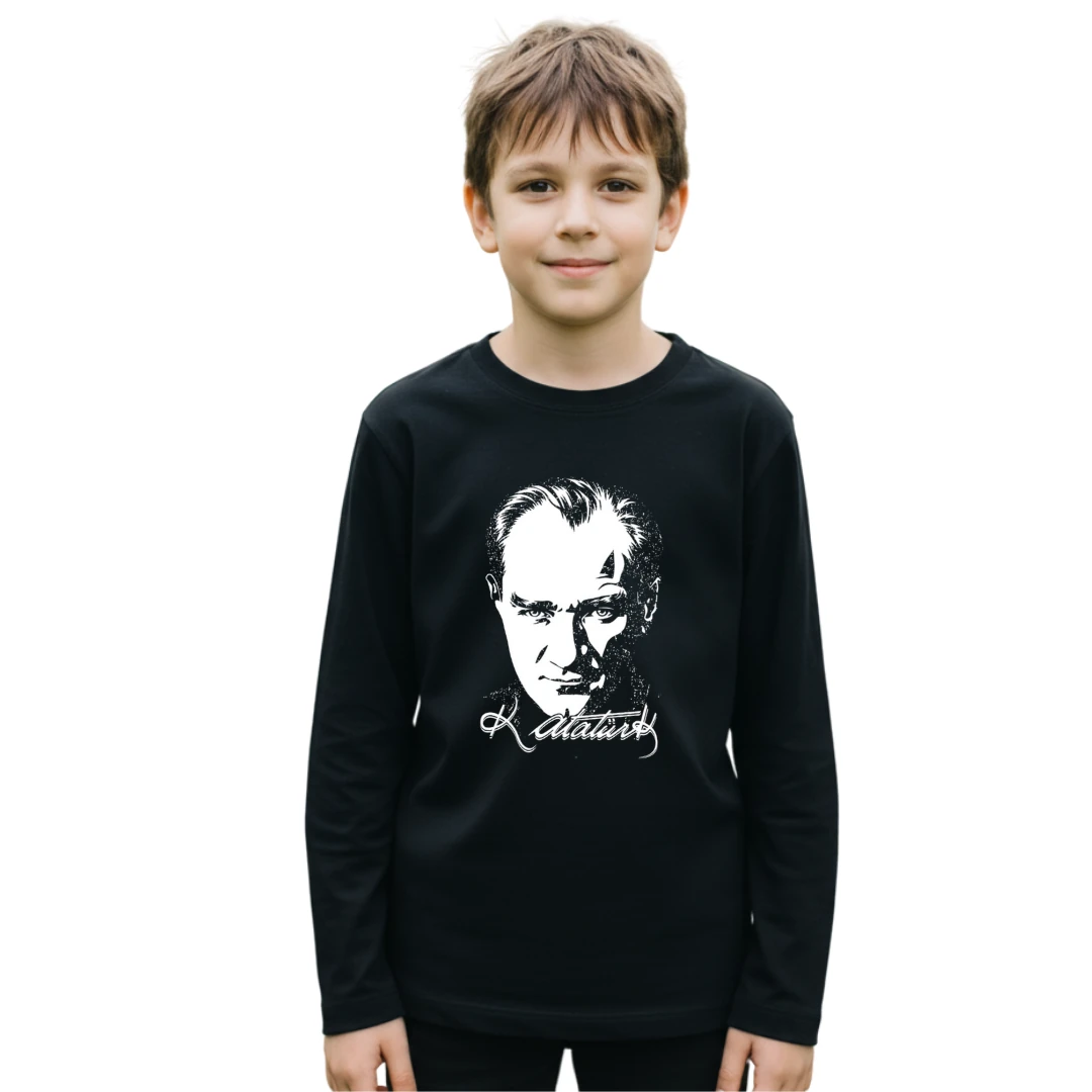 Siyah Uzunkollu Atatürk Baskılı Tişört