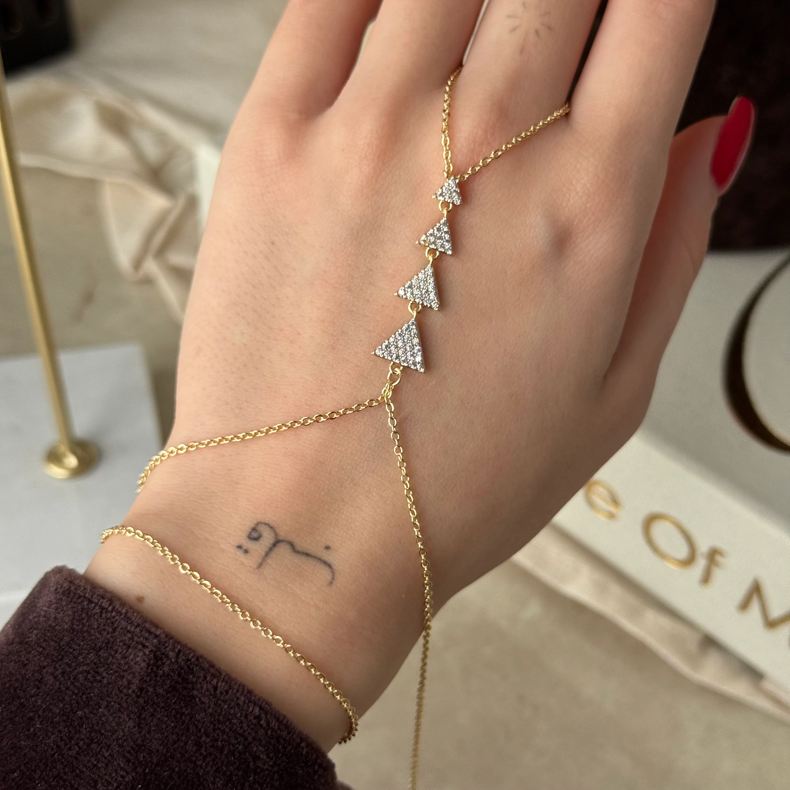 Taşlı Üçgen Şahmeran