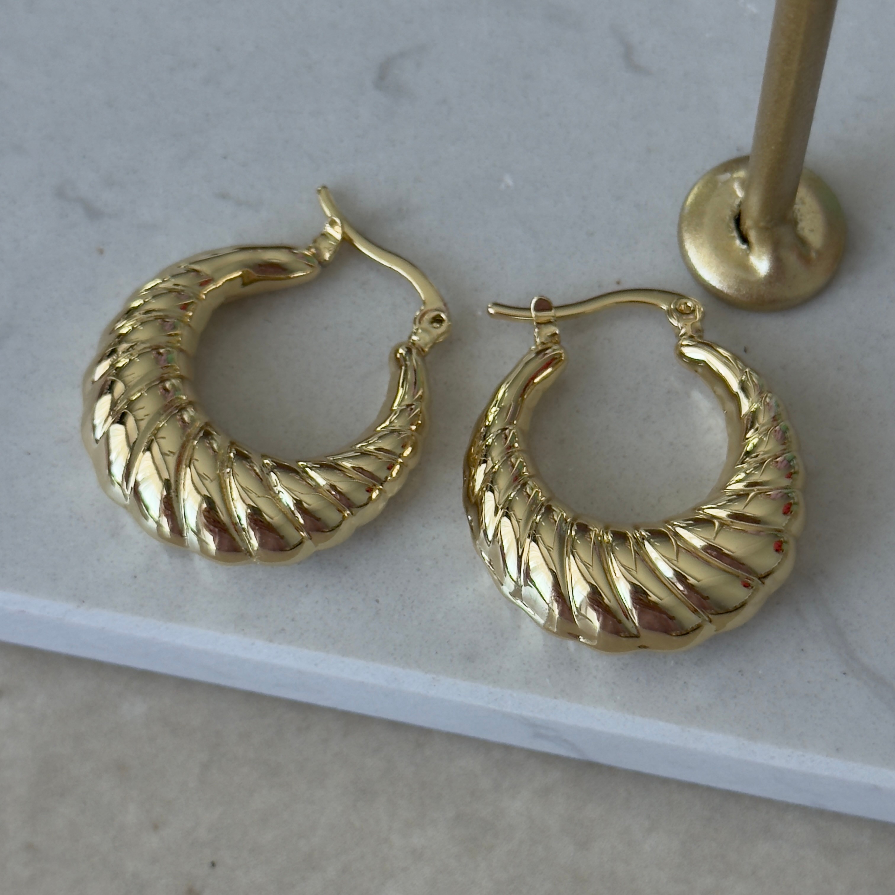 Gold Halka Küpe