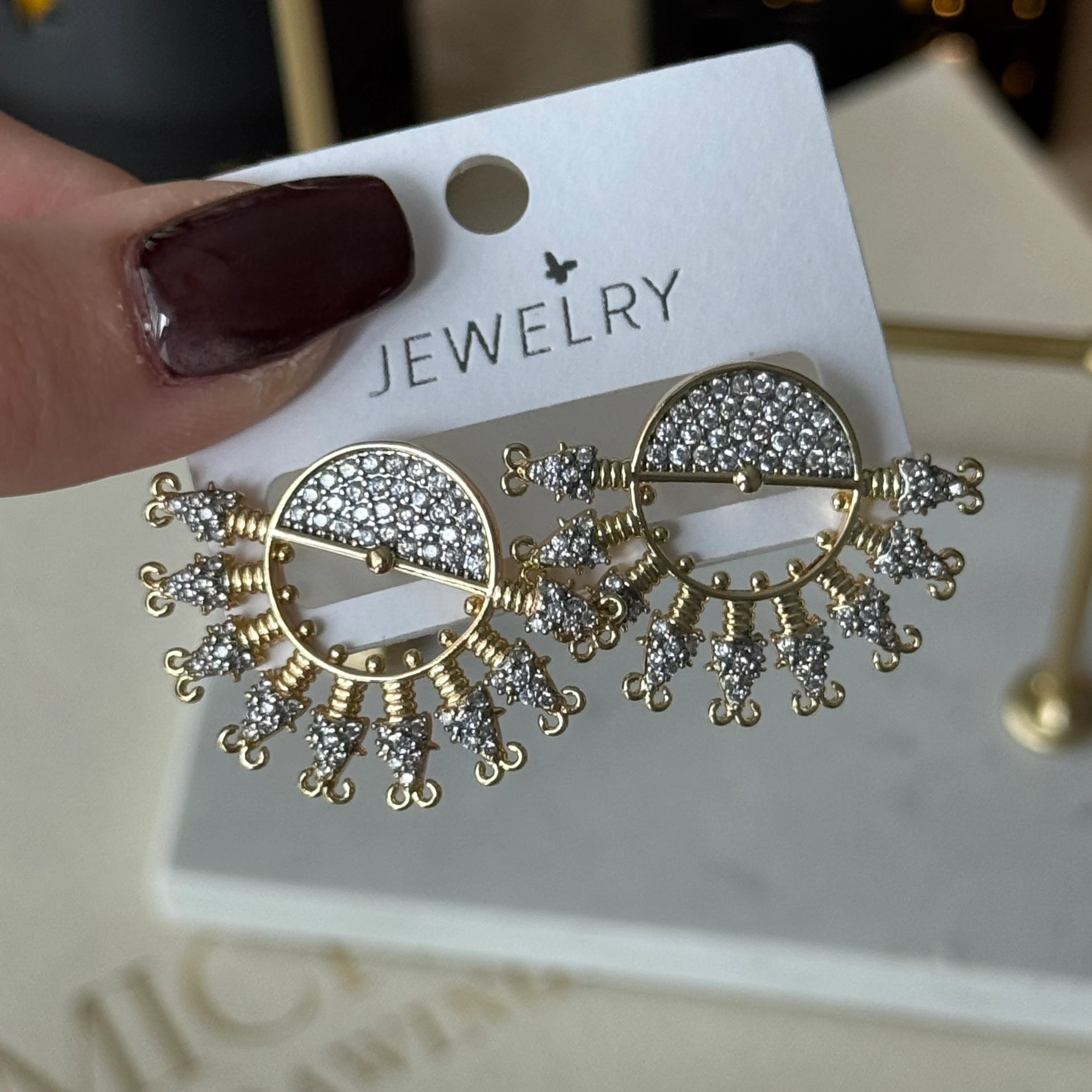 Taşlı Yelpaze Küpe